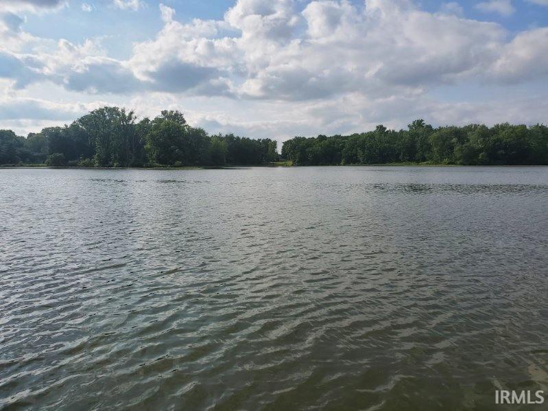 13200 Lake Everett