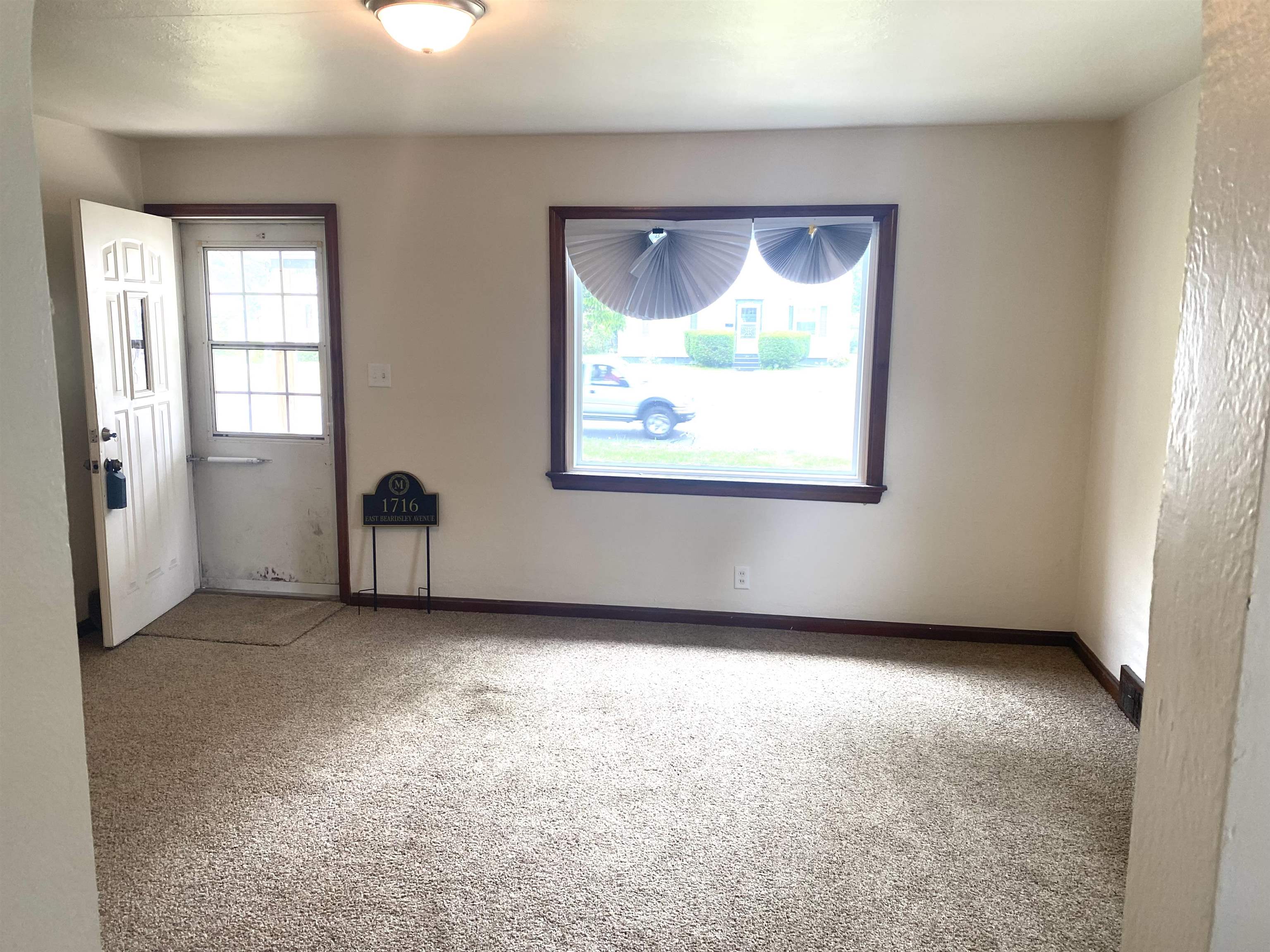 1716 Beardsley