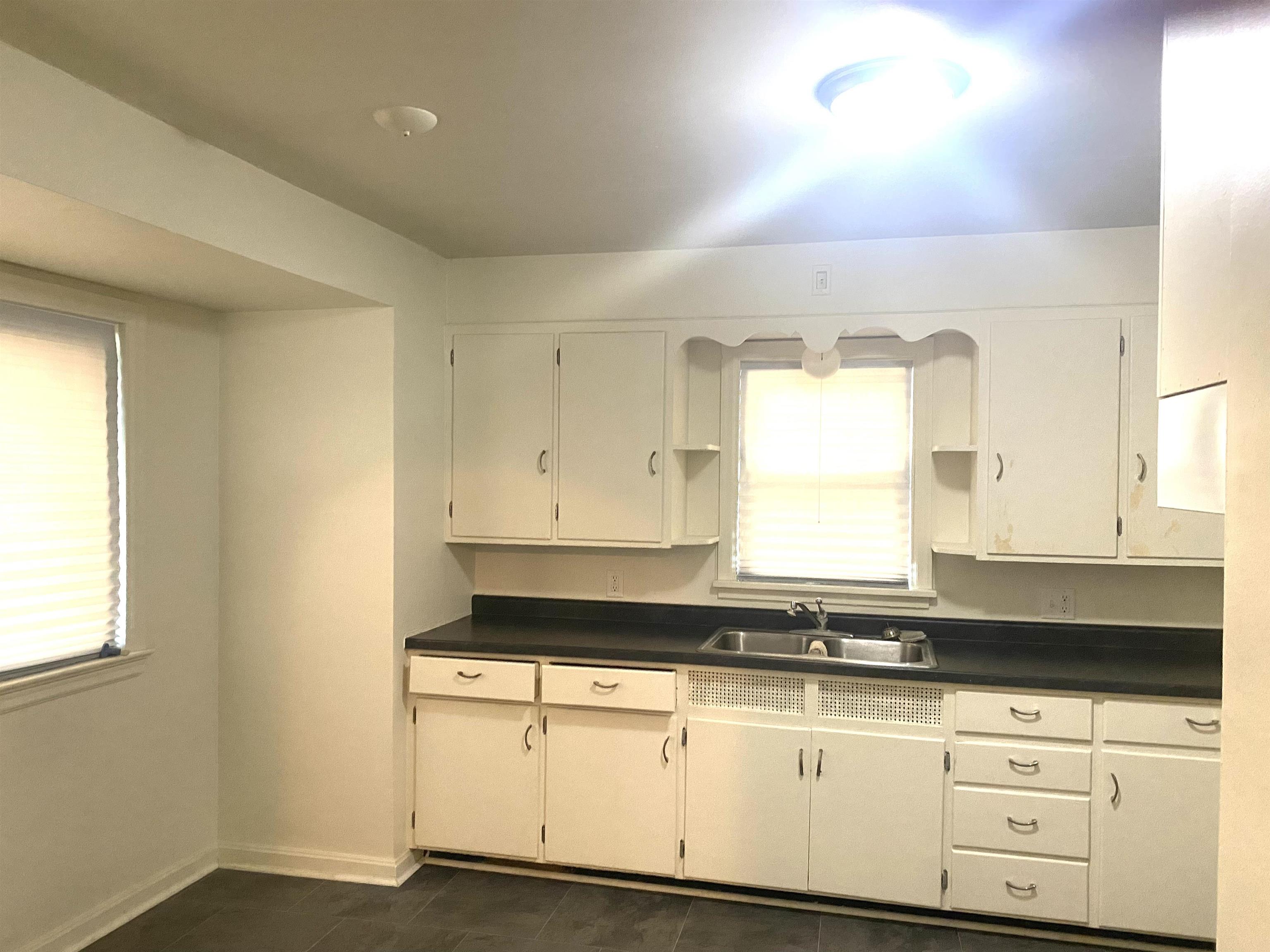 1716 Beardsley