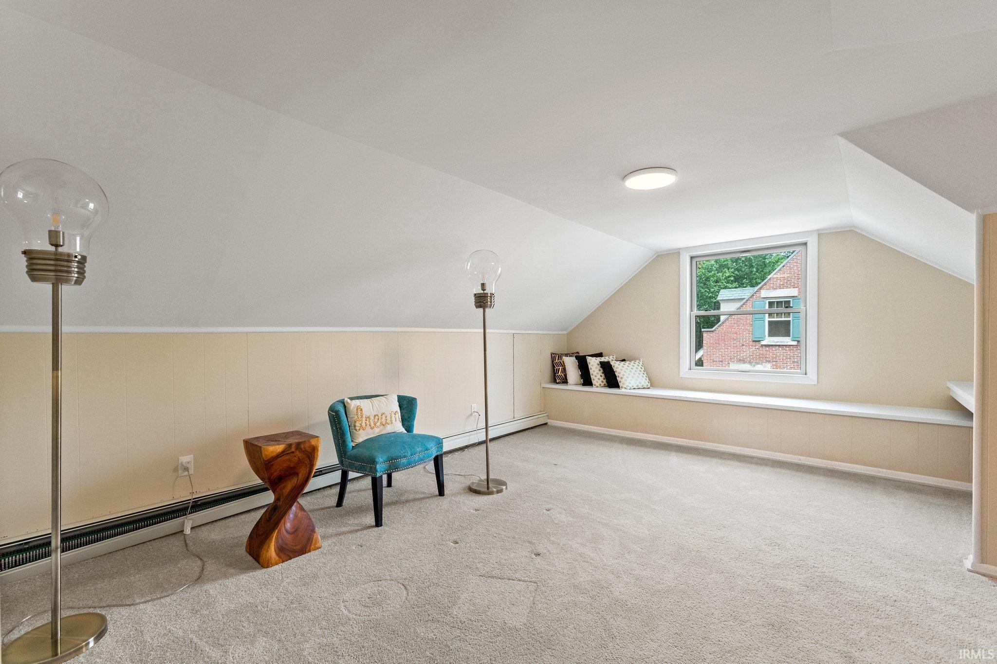 2120 Forest Park