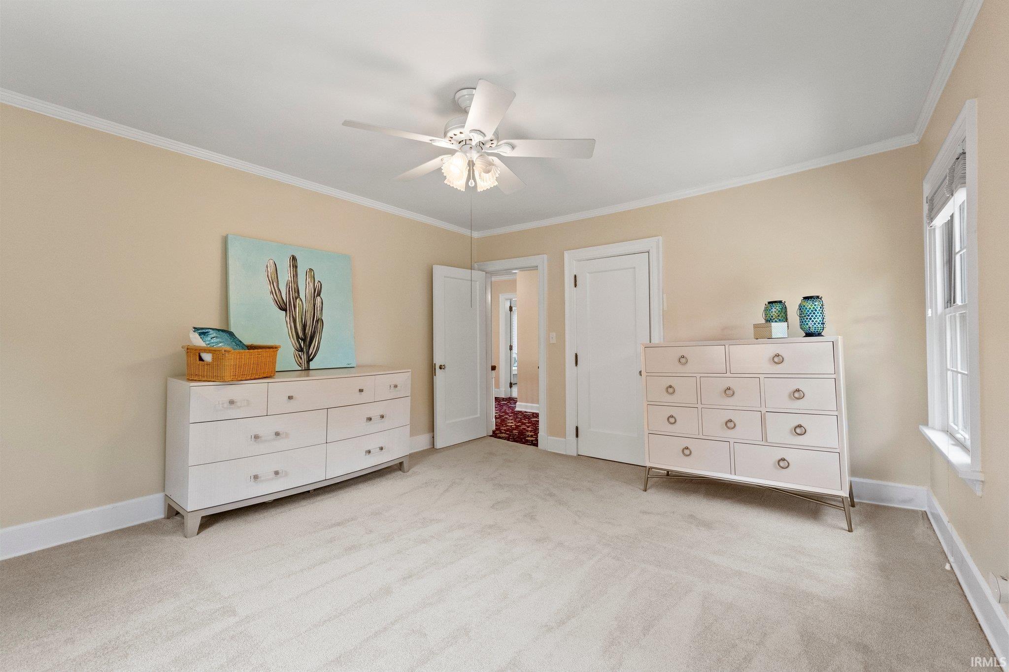 2120 Forest Park