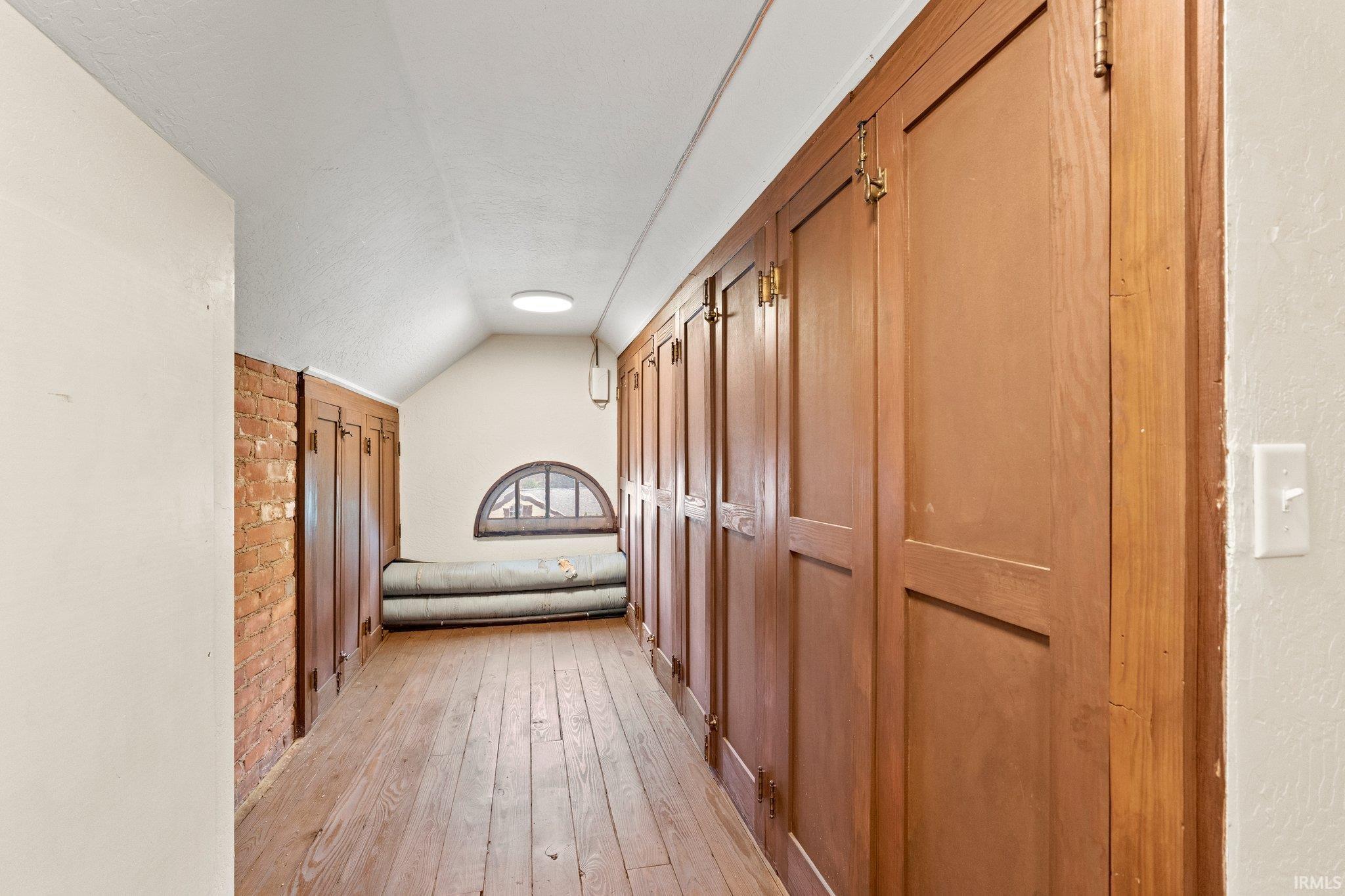 2120 Forest Park