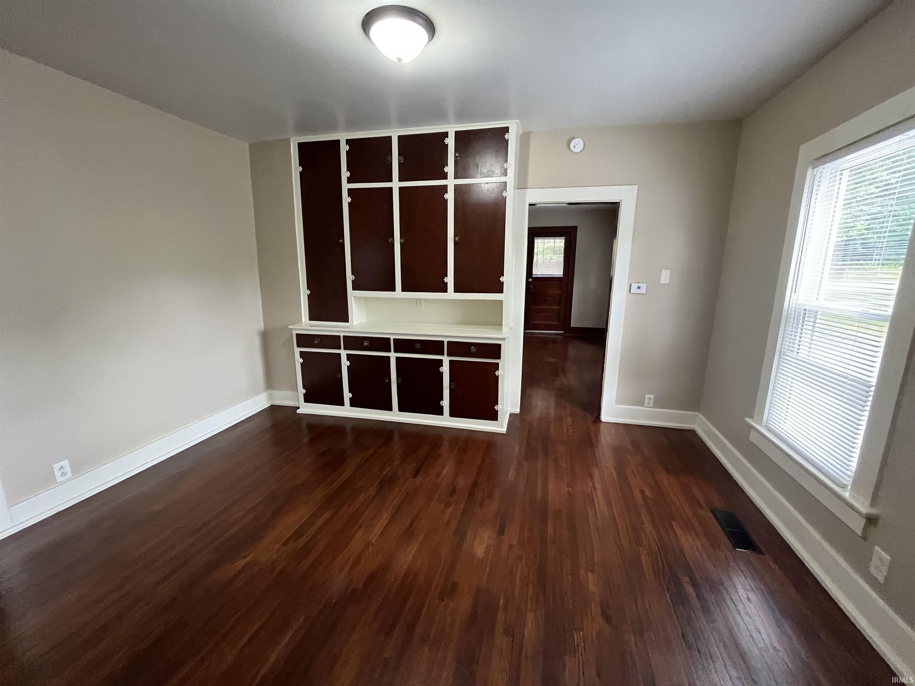 5614 Calhoun