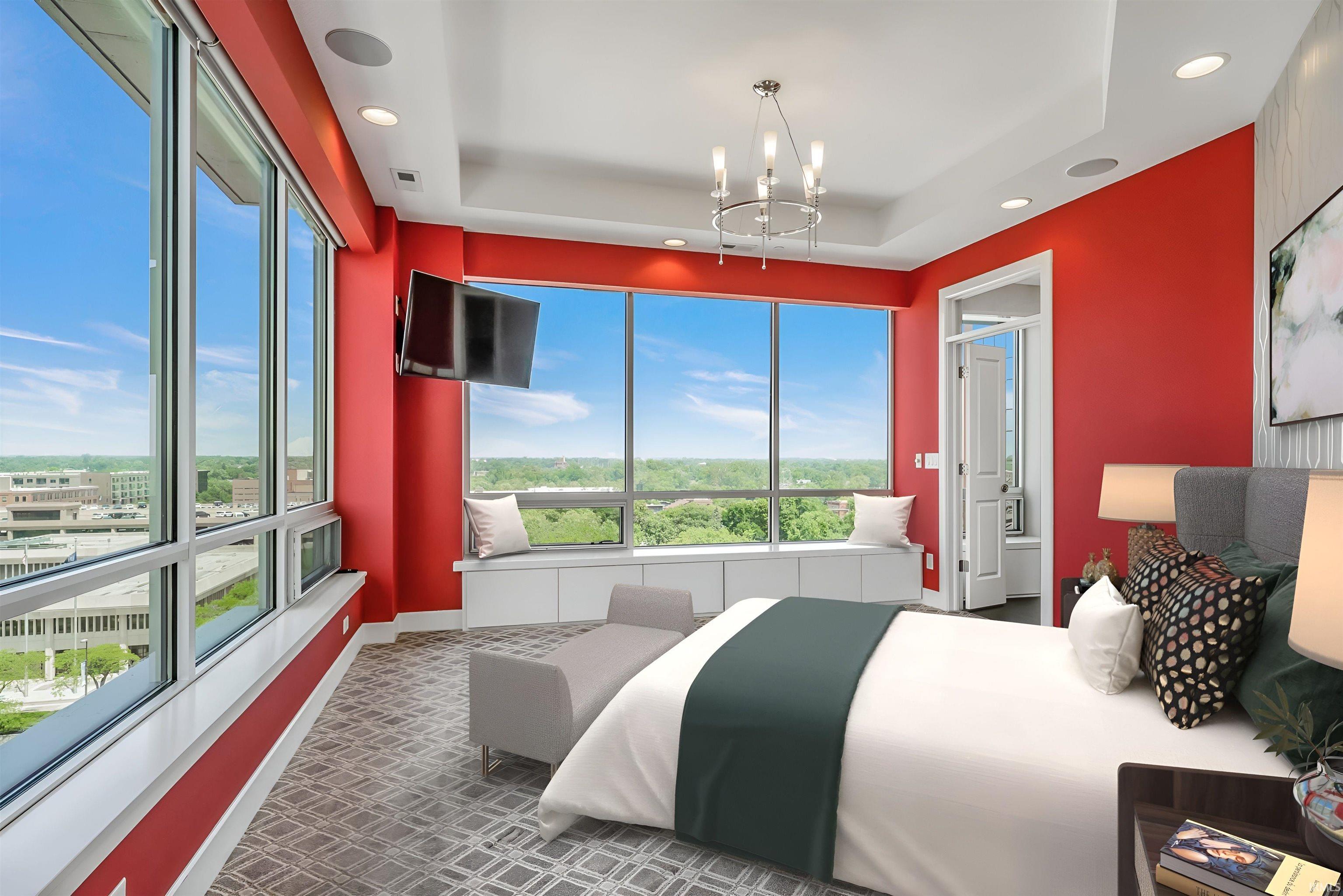 203 East Berry, Apt 901
