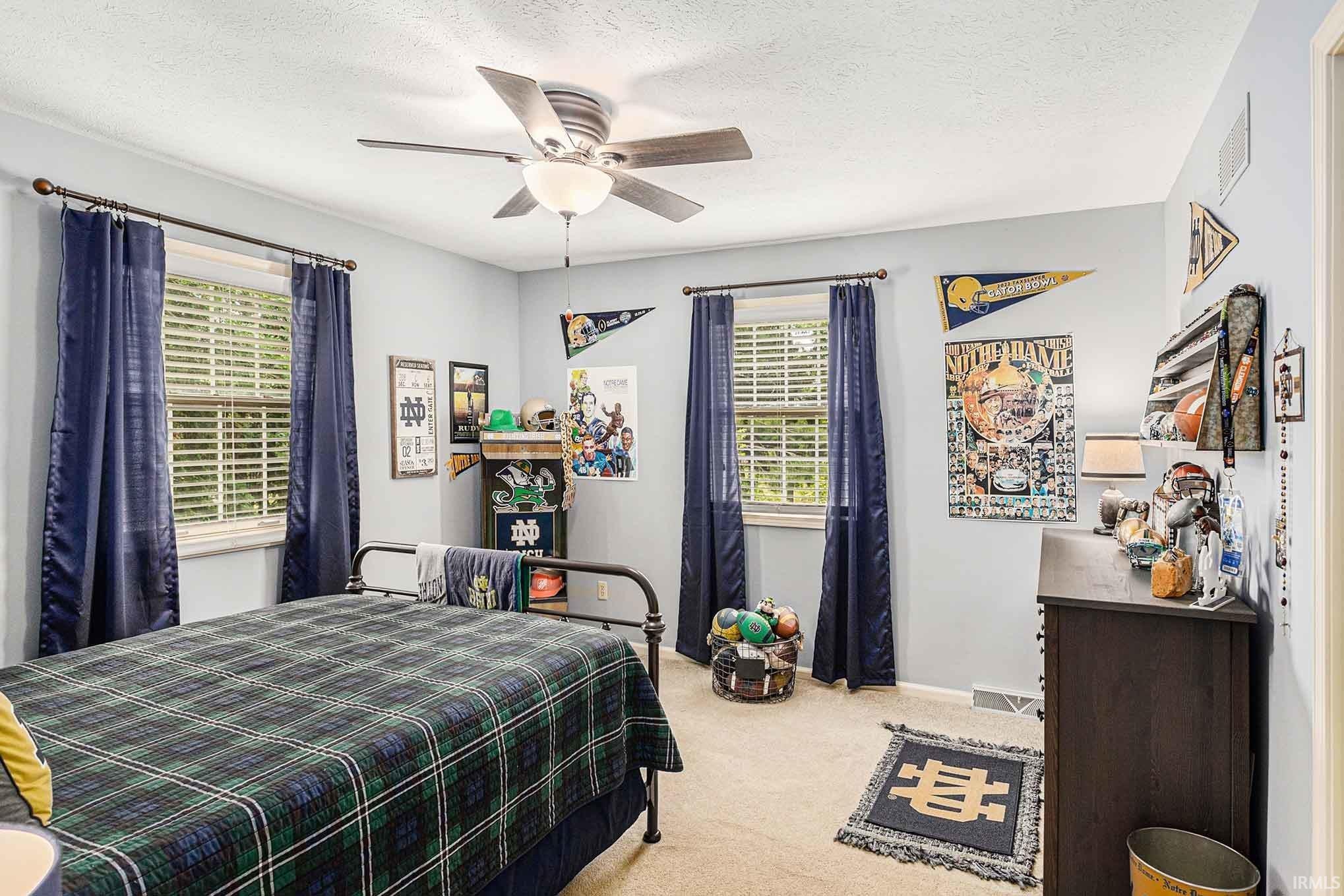 2967 Redwood