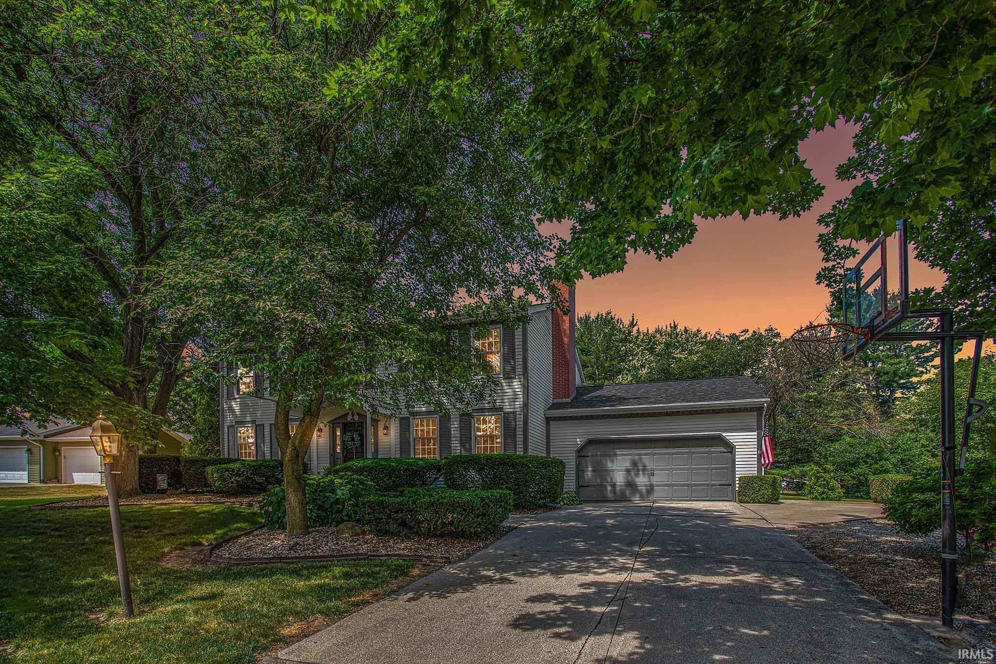 2967 Redwood