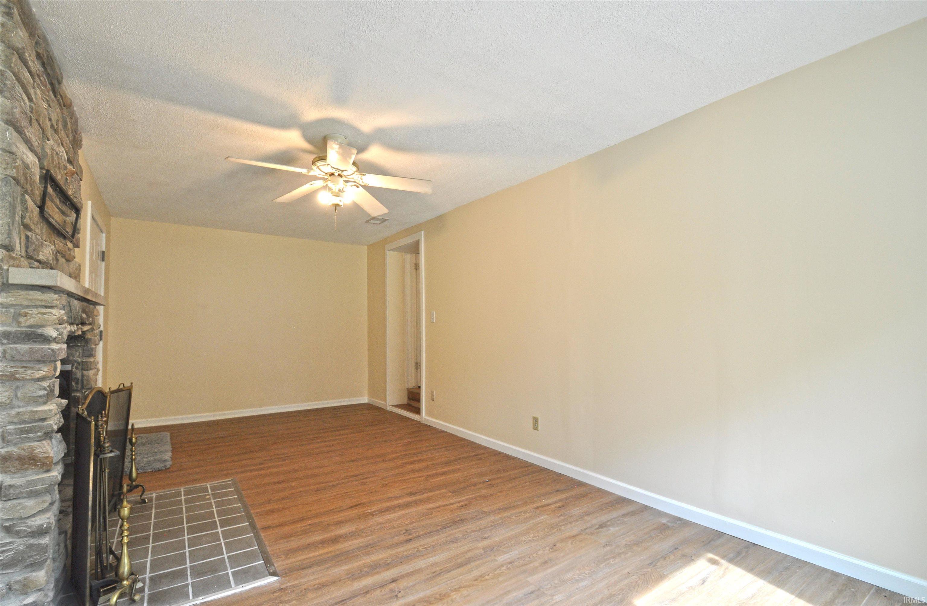 56385 East