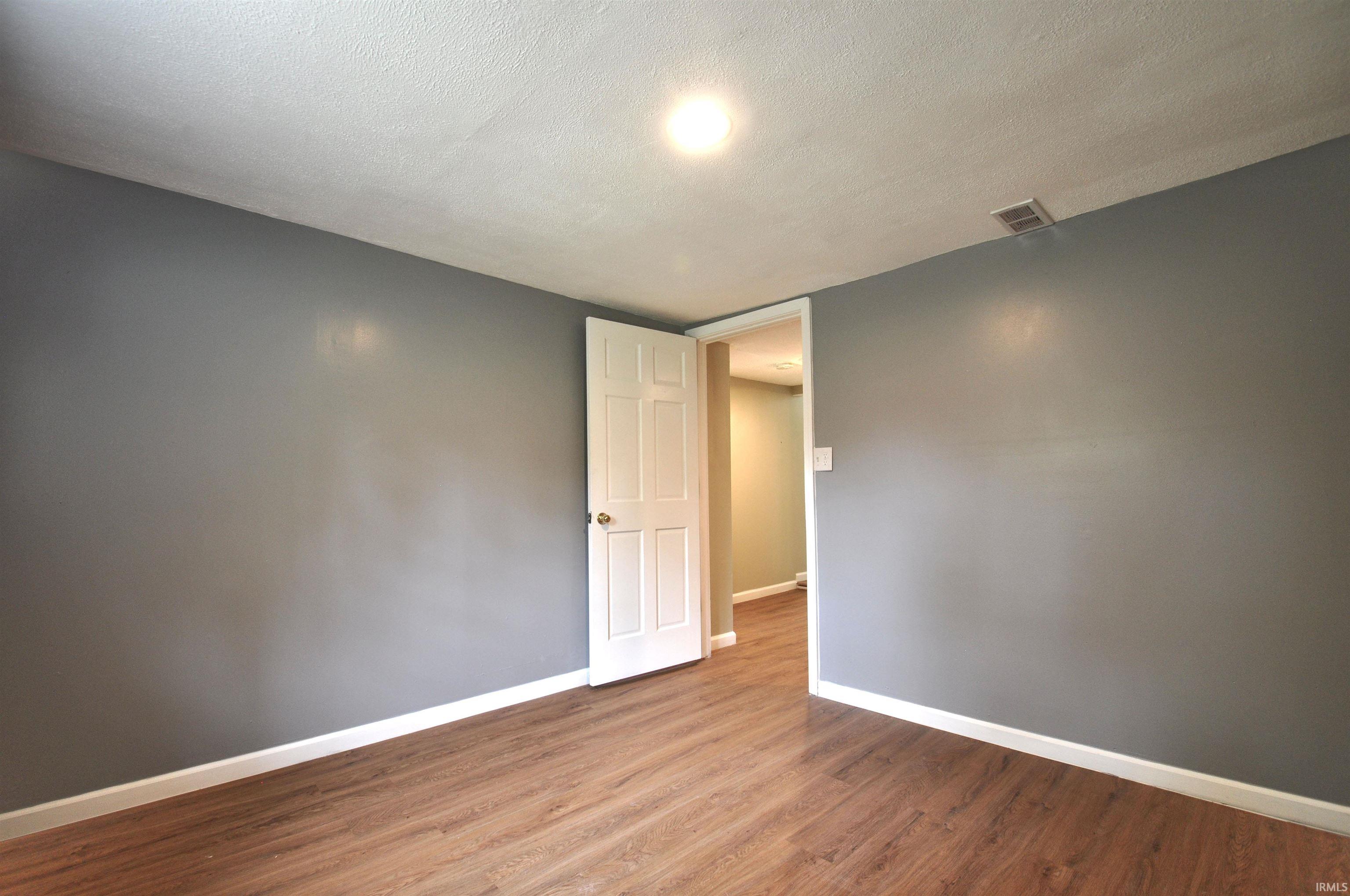 56385 East