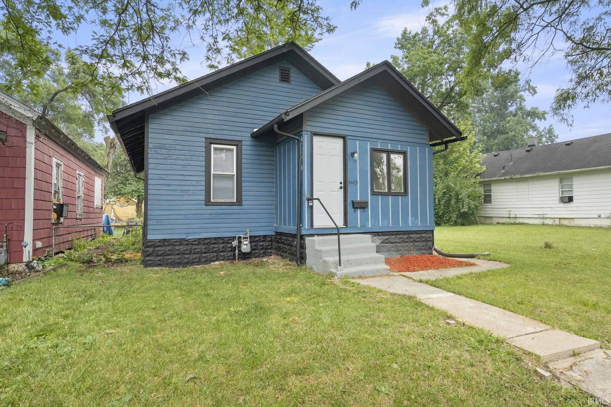 4405 Warsaw