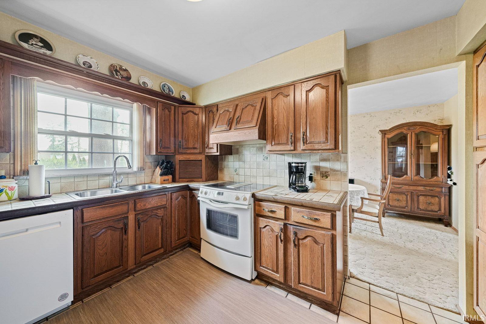 28859 Oakwood