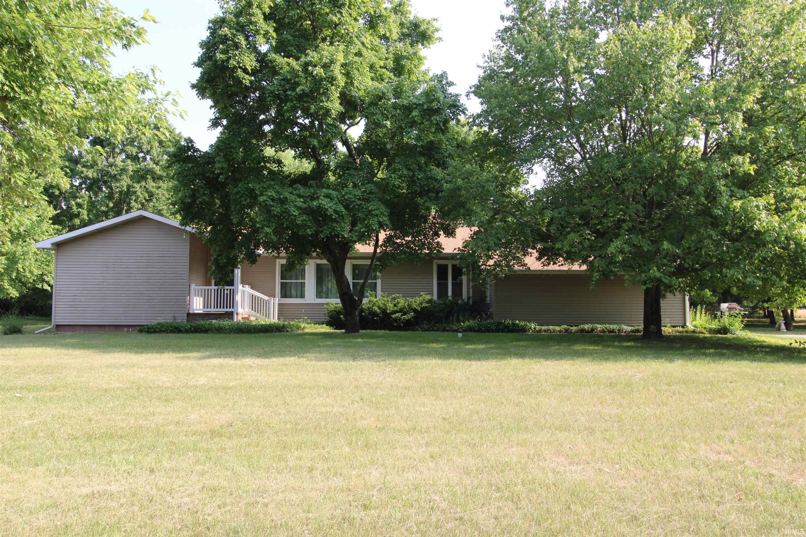 2835 State Road 10