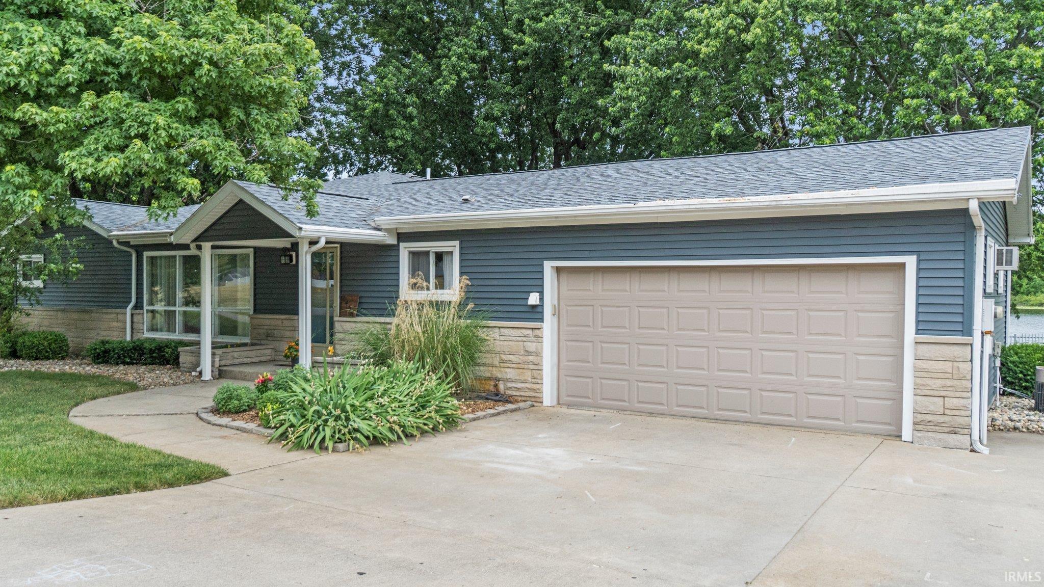 1496 Terrace Hills