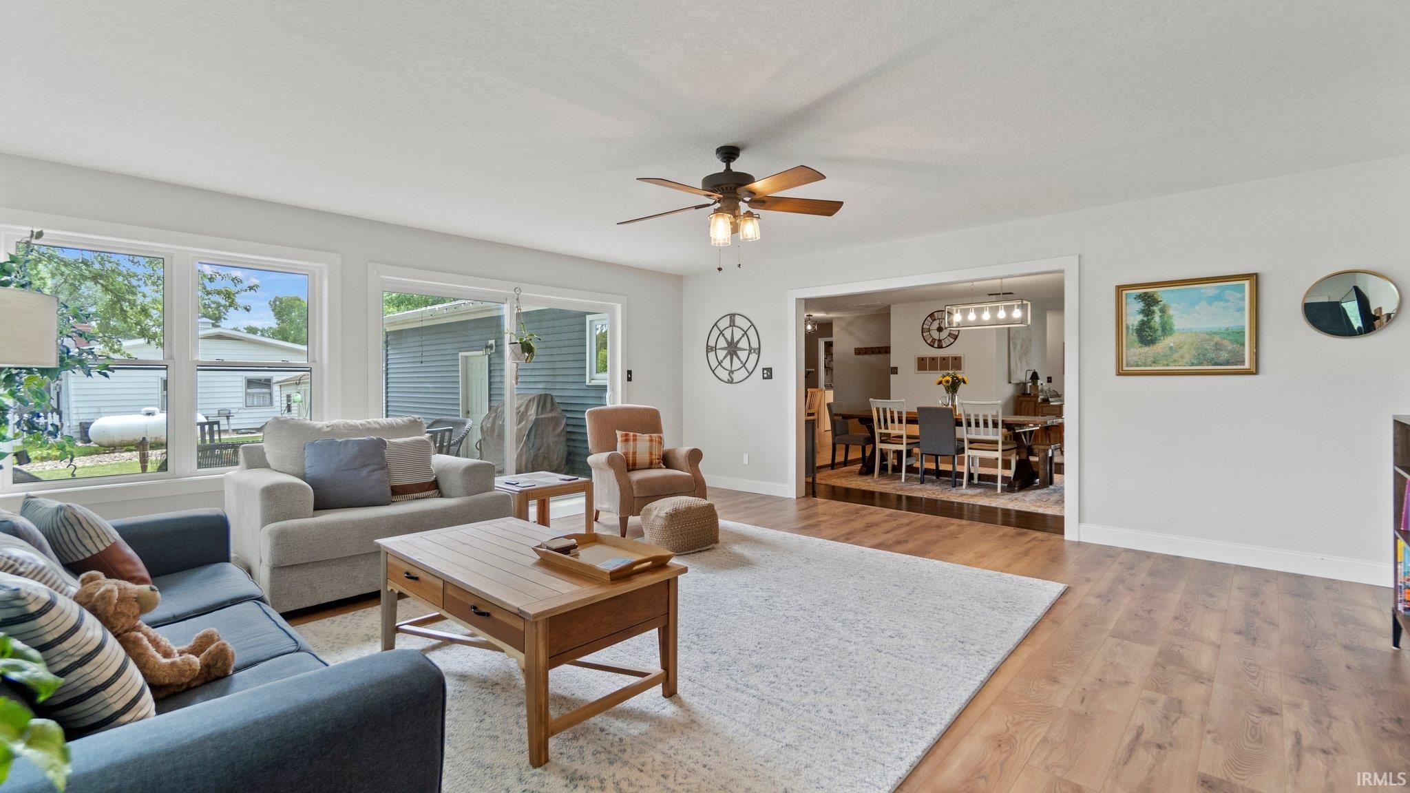 1496 Terrace Hills