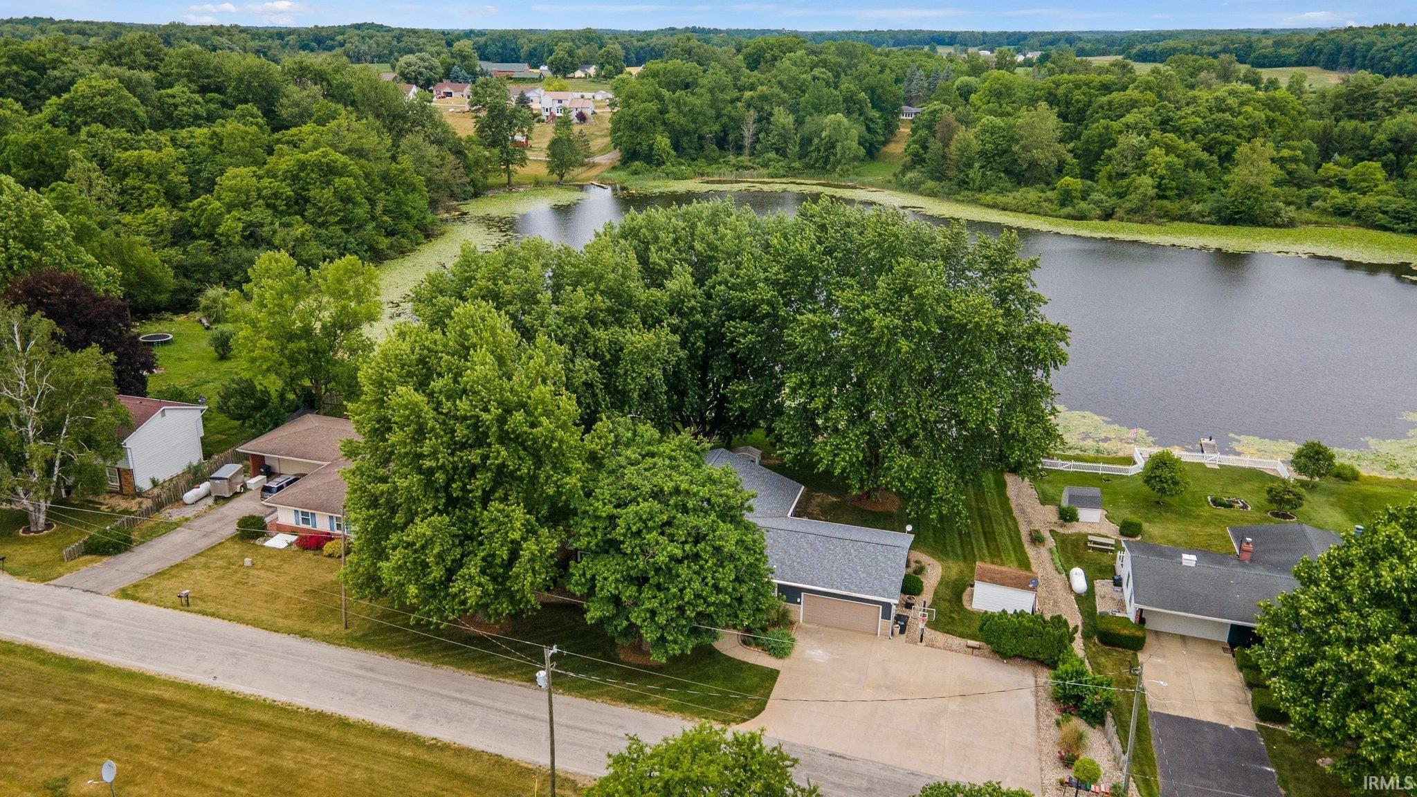 1496 Terrace Hills