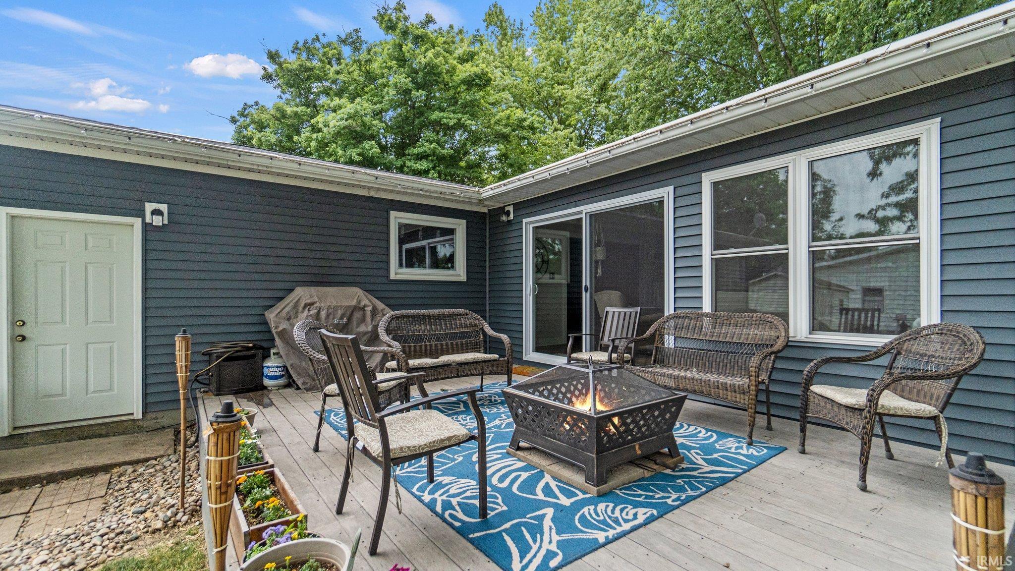 1496 Terrace Hills