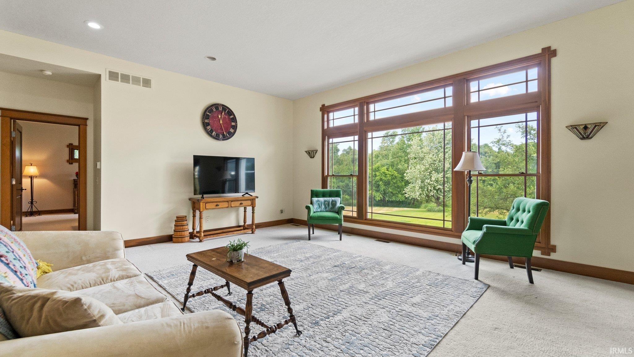 928 Old Orchard