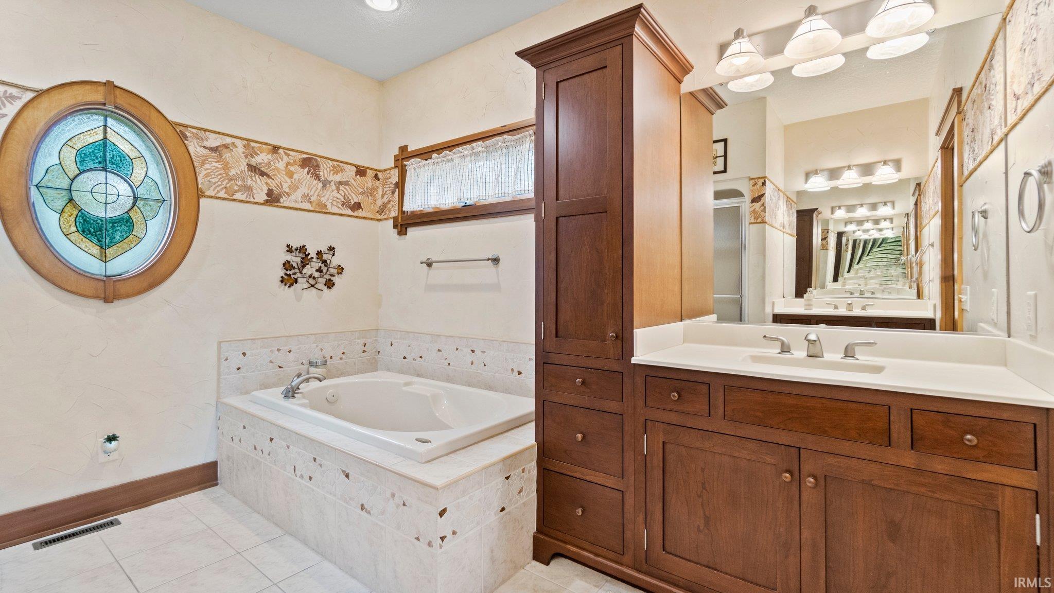 928 Old Orchard