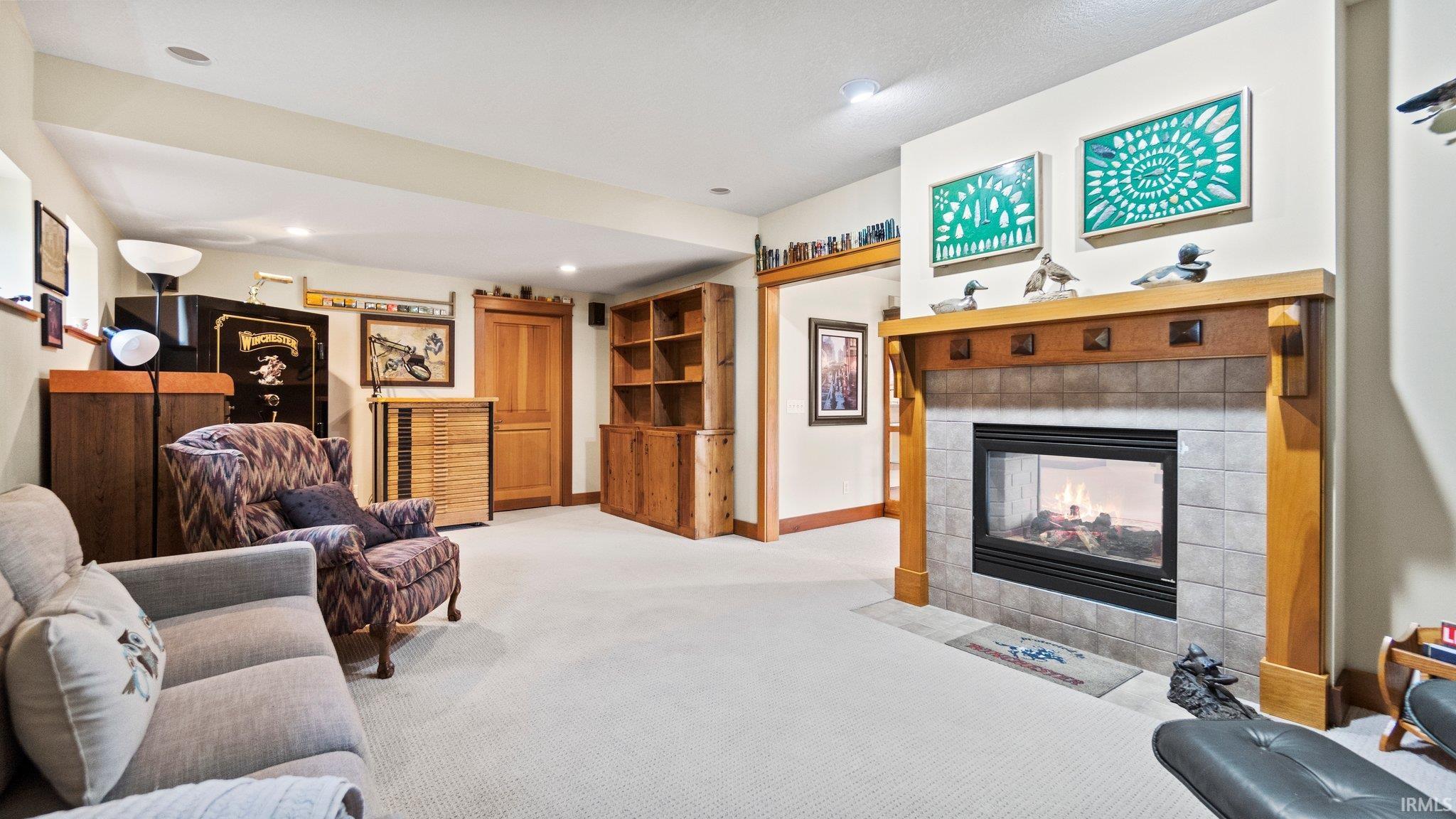 928 Old Orchard