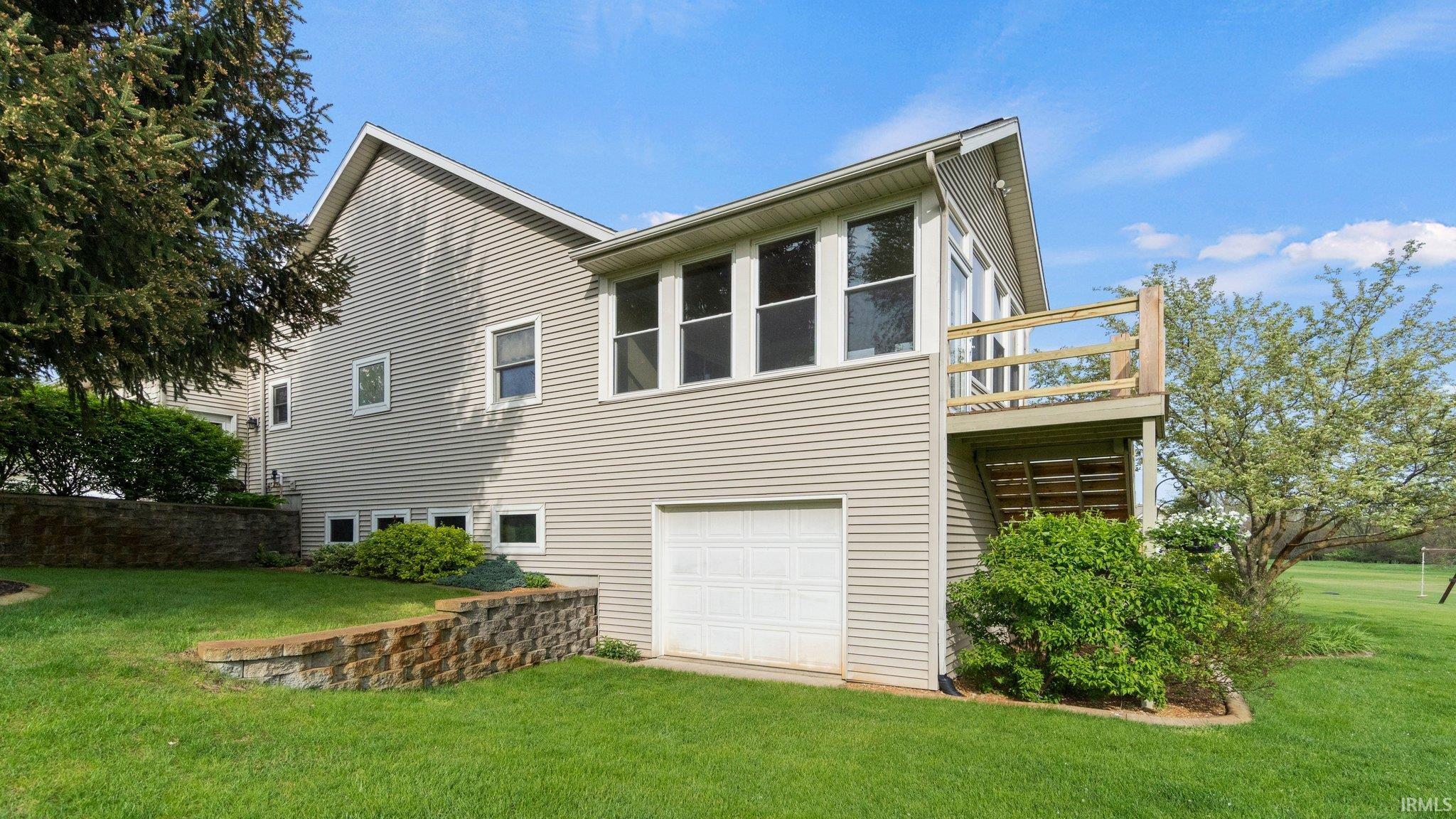 928 Old Orchard