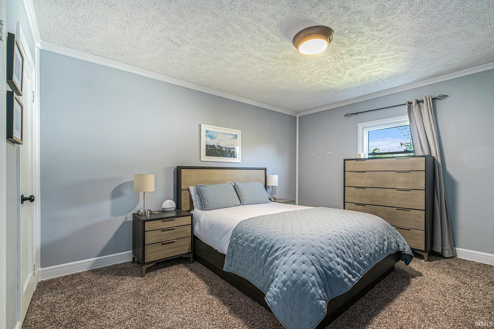 1511 Cedar