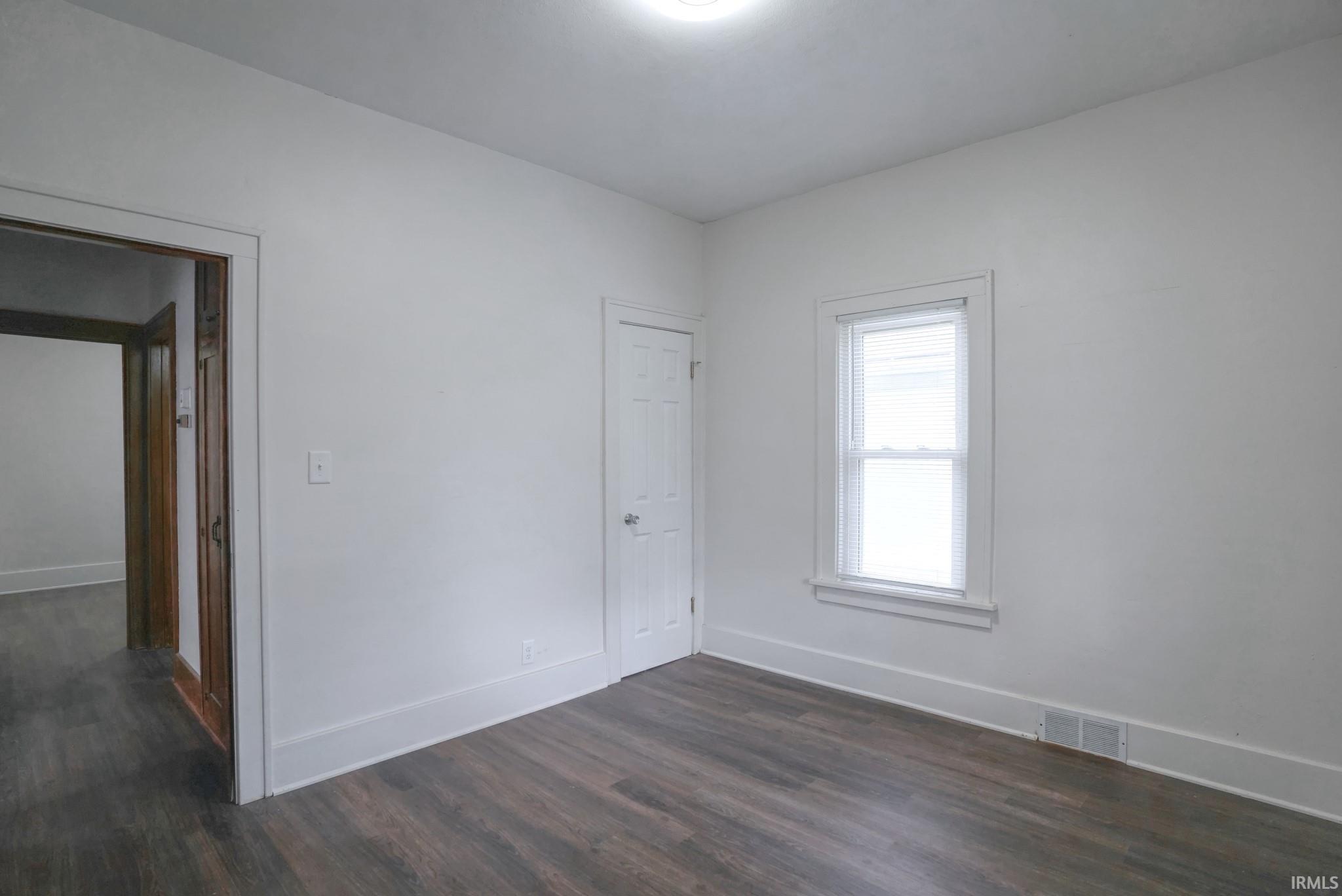1325 Cedar