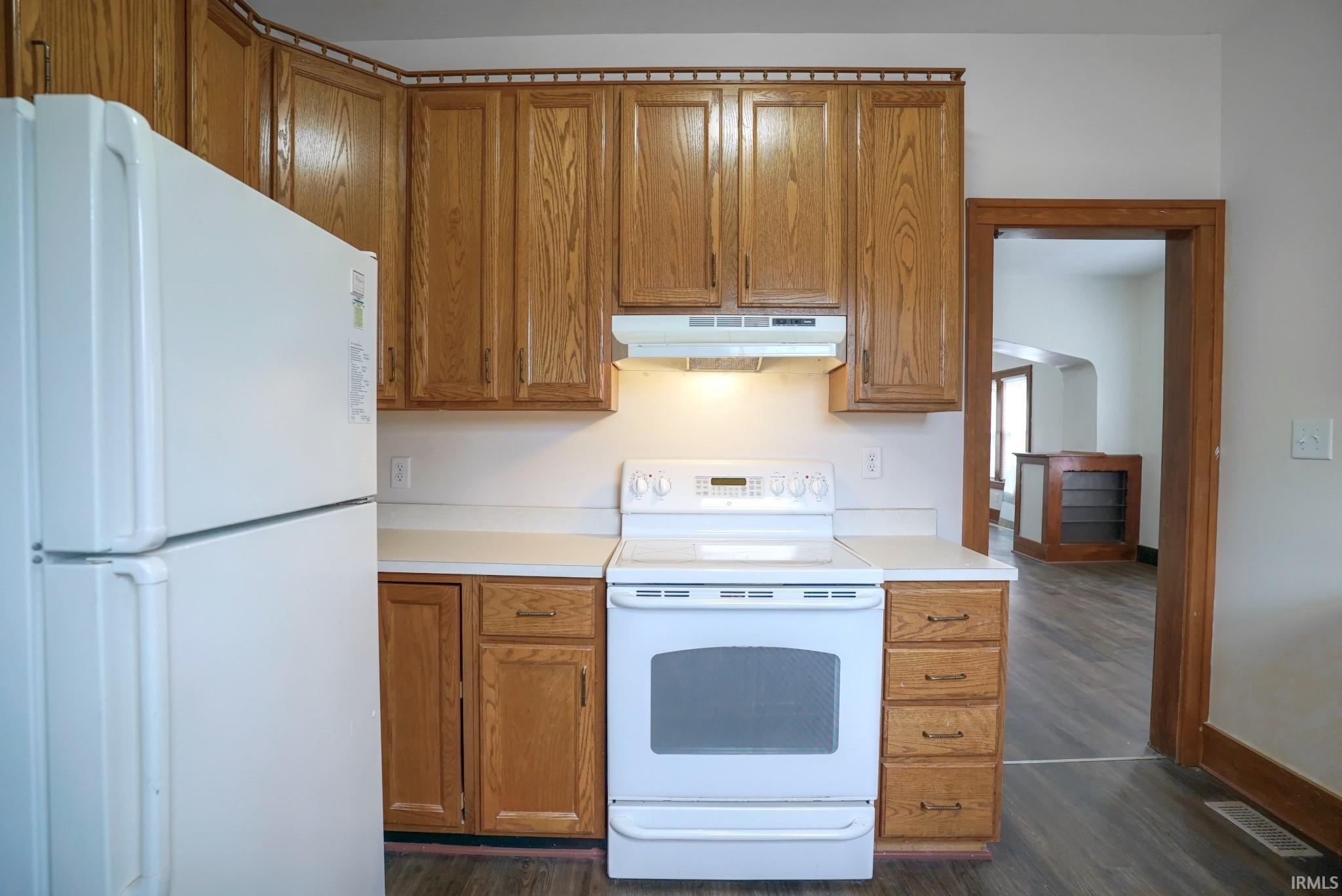 1325 Cedar