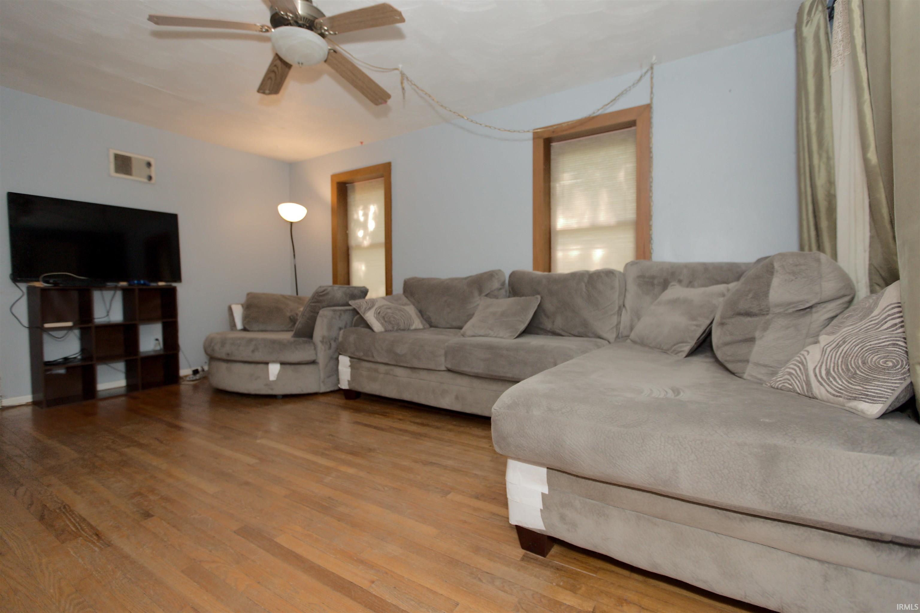 640 Lower Huntington