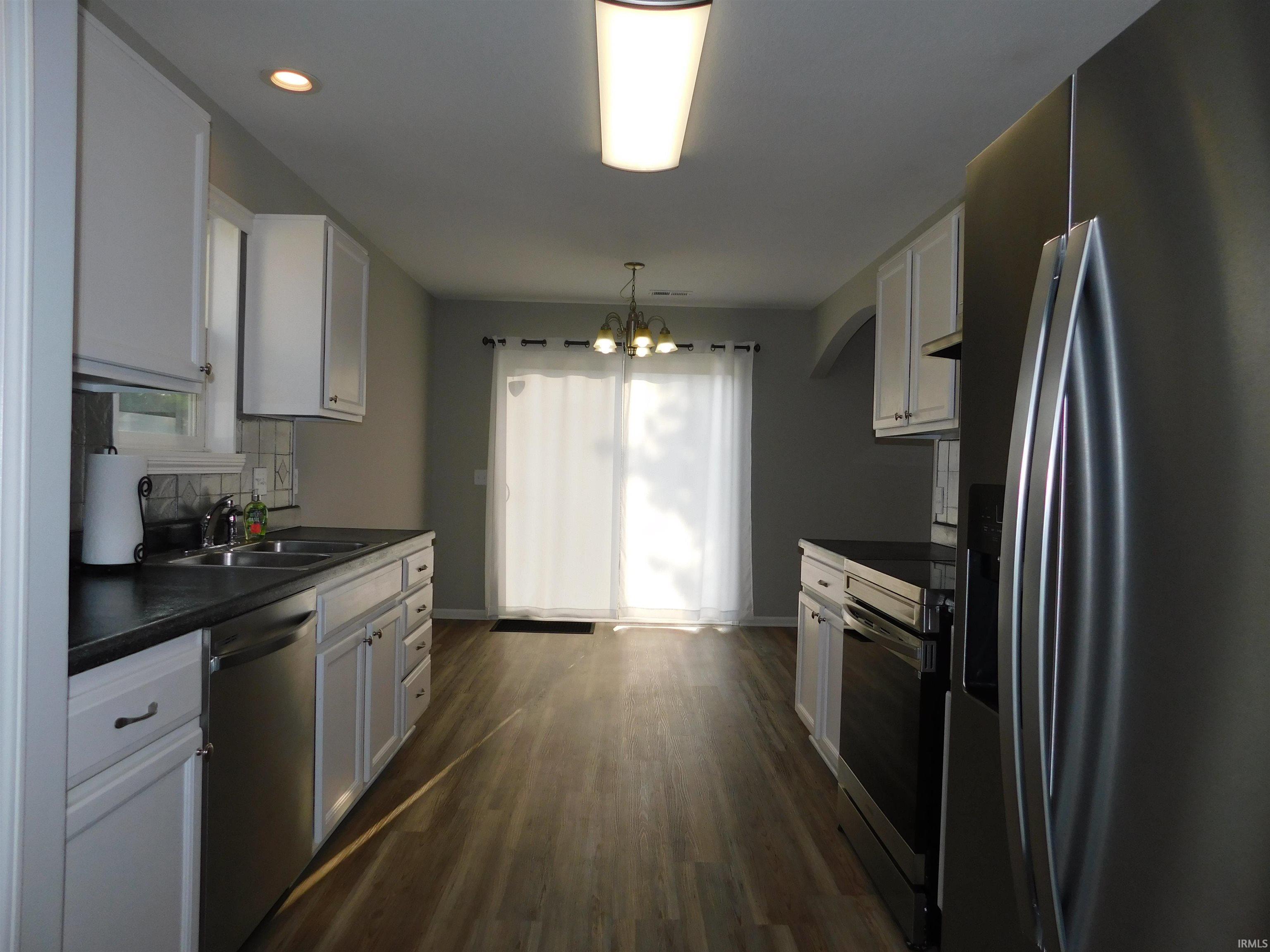 102 Rebecca St