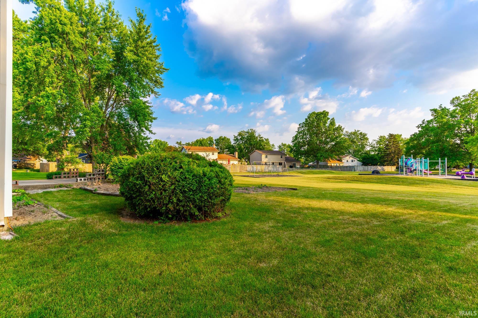 5906 Fitchburg