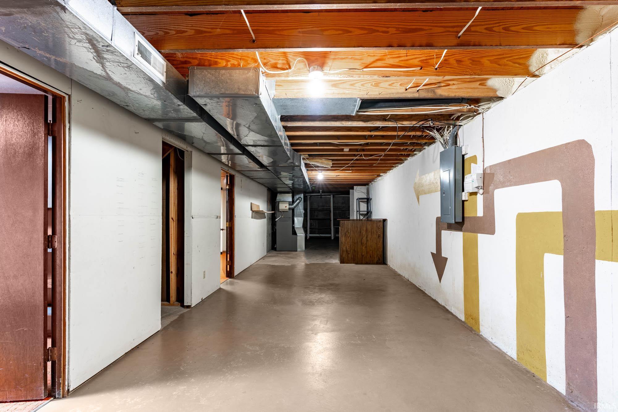 5906 Fitchburg