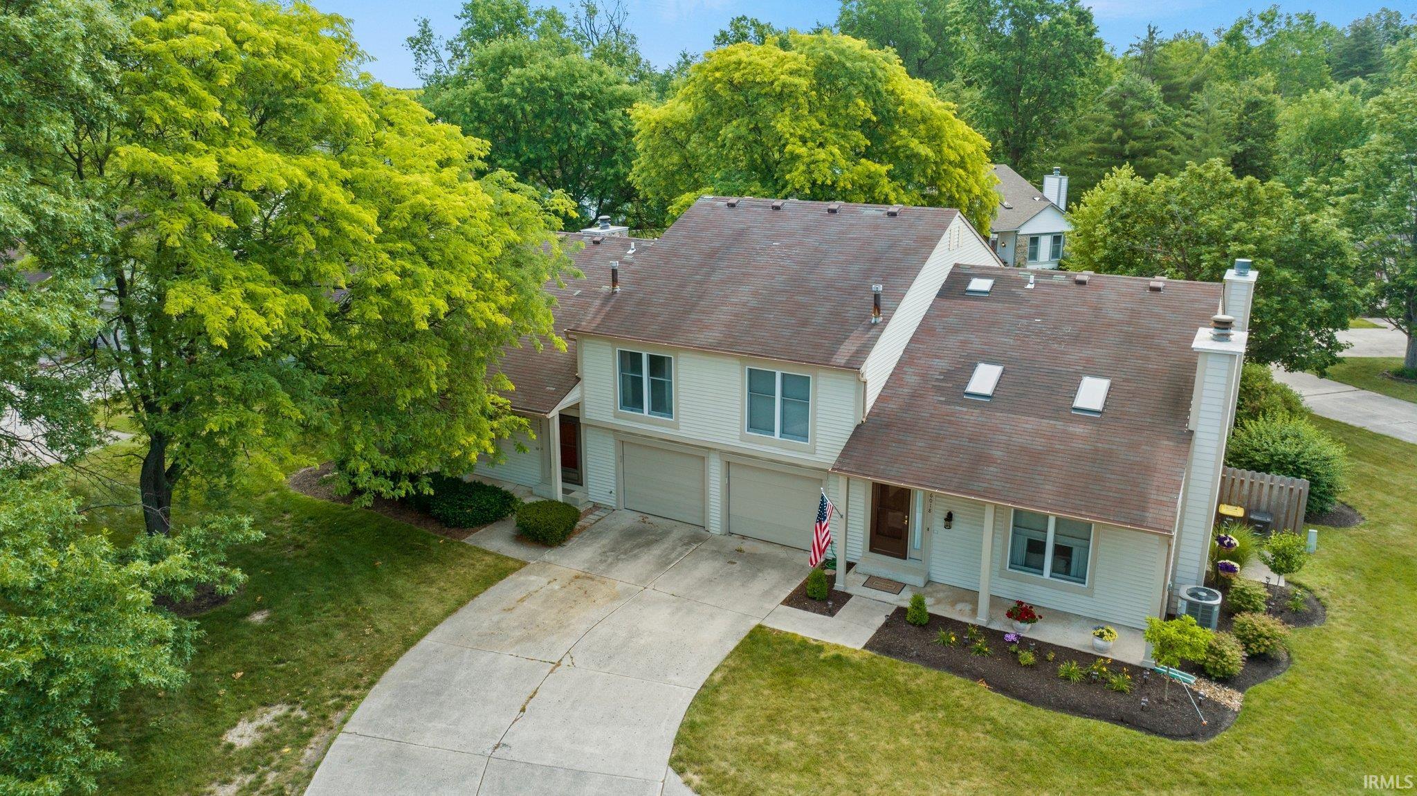 6020 Sawmill Woods