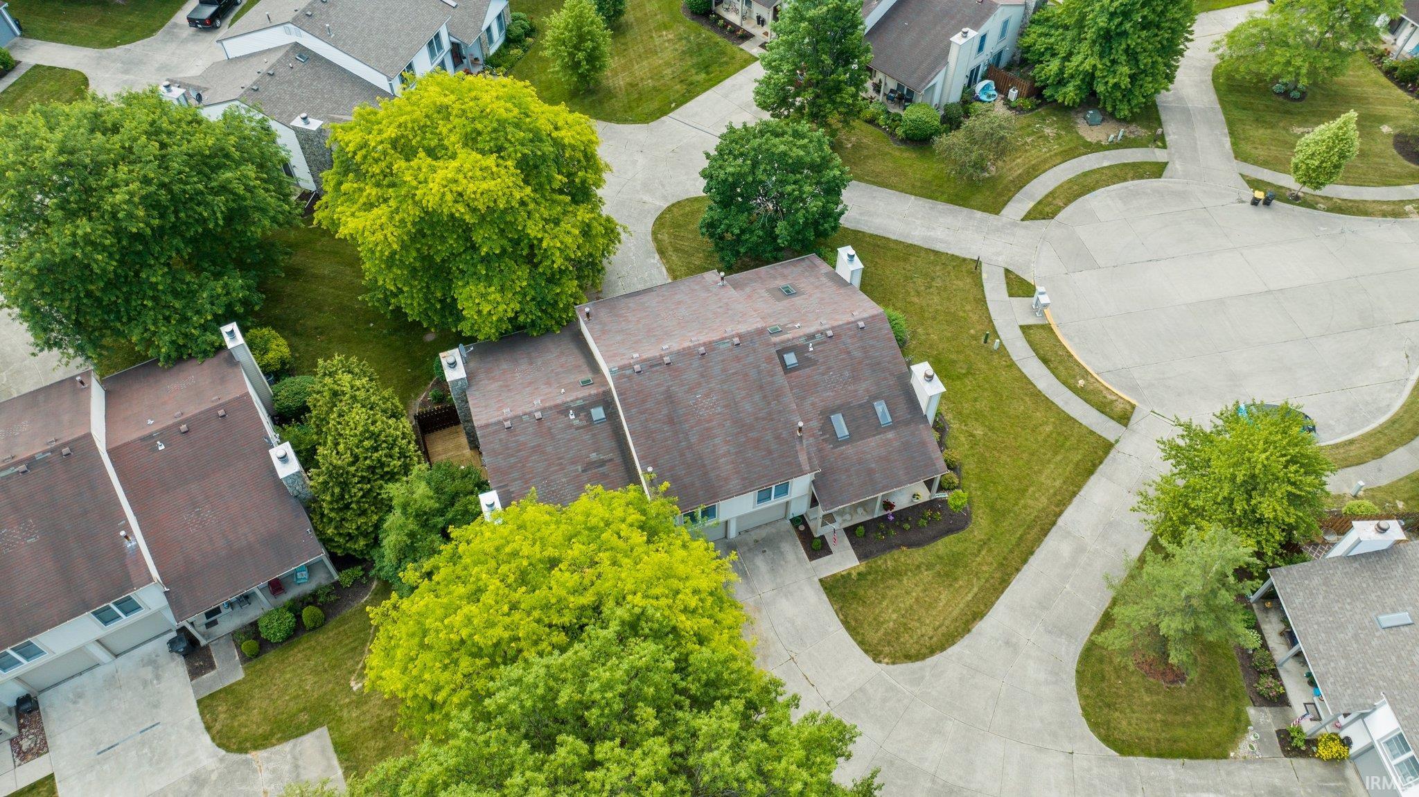 6020 Sawmill Woods