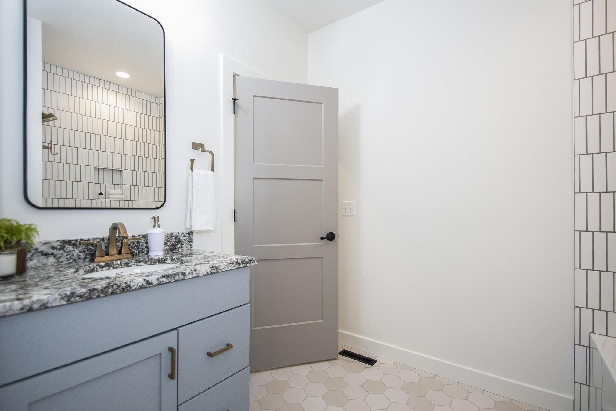 11376 Denver Ridge