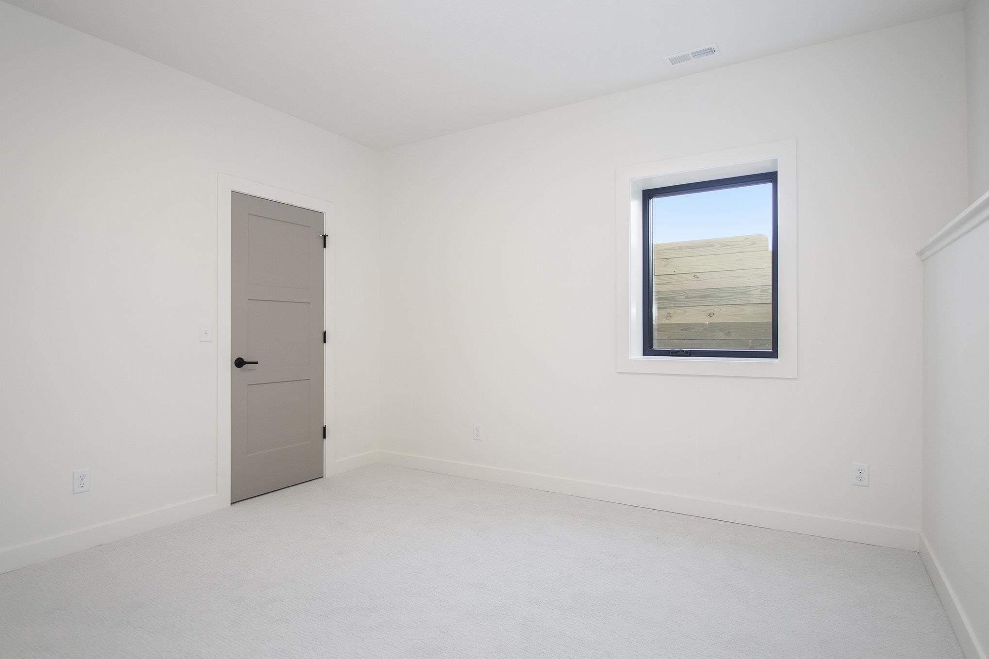 11376 Denver Ridge