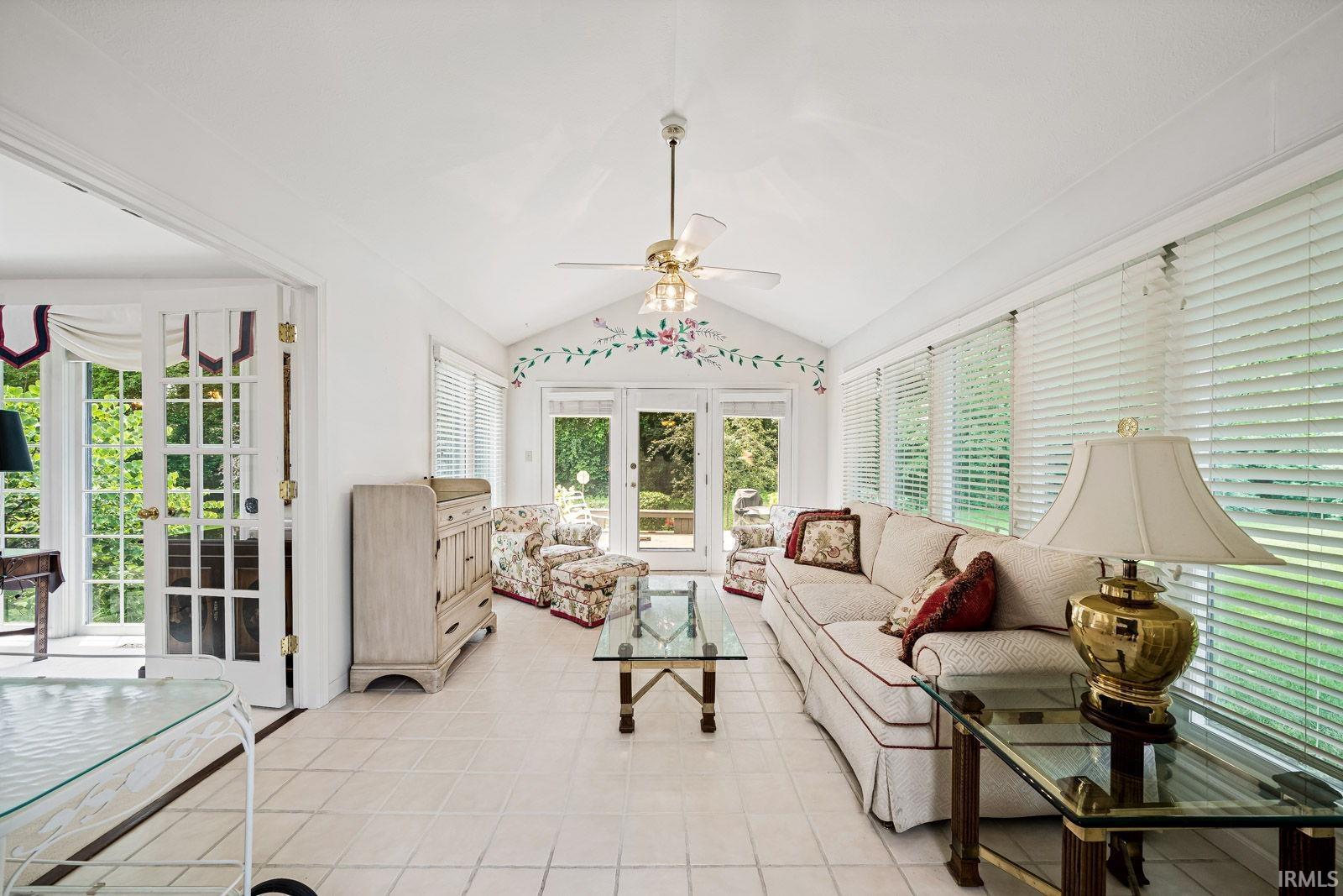 16360 Oak Hill