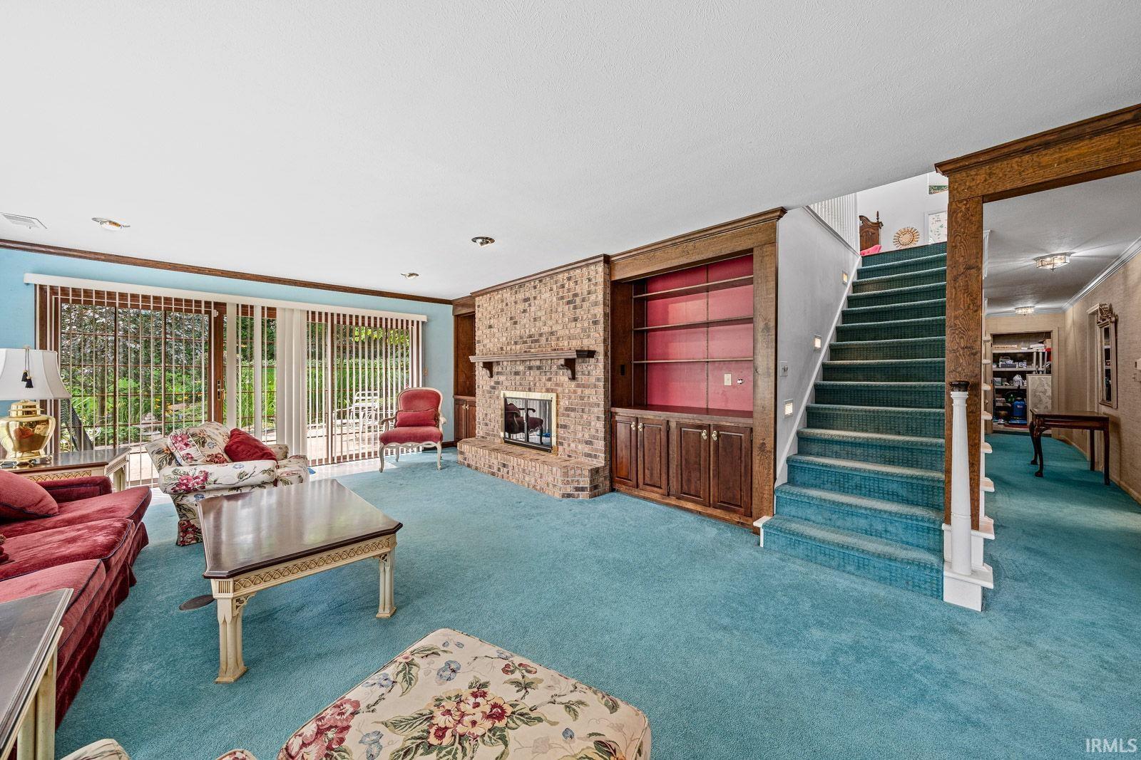 16360 Oak Hill