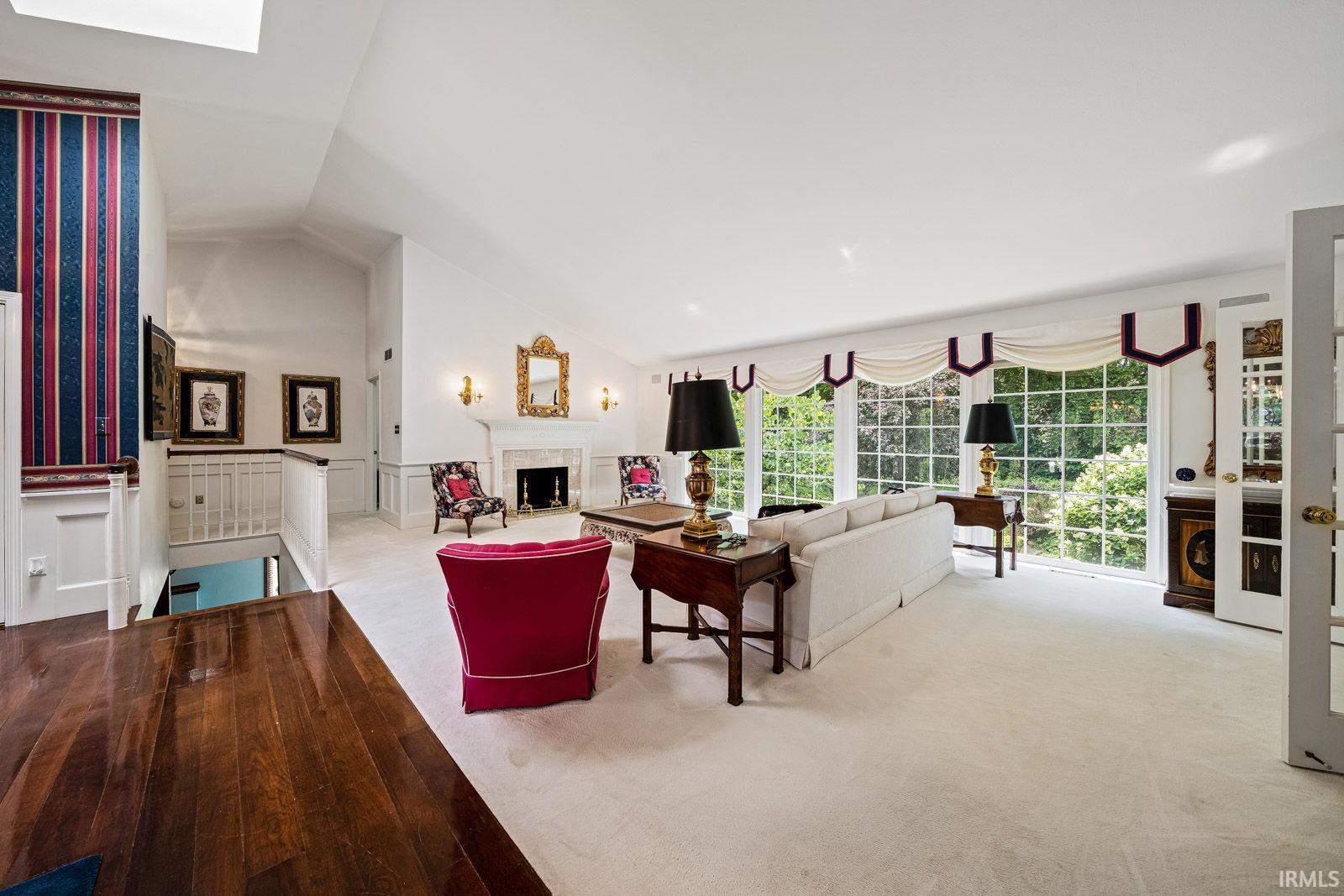 16360 Oak Hill