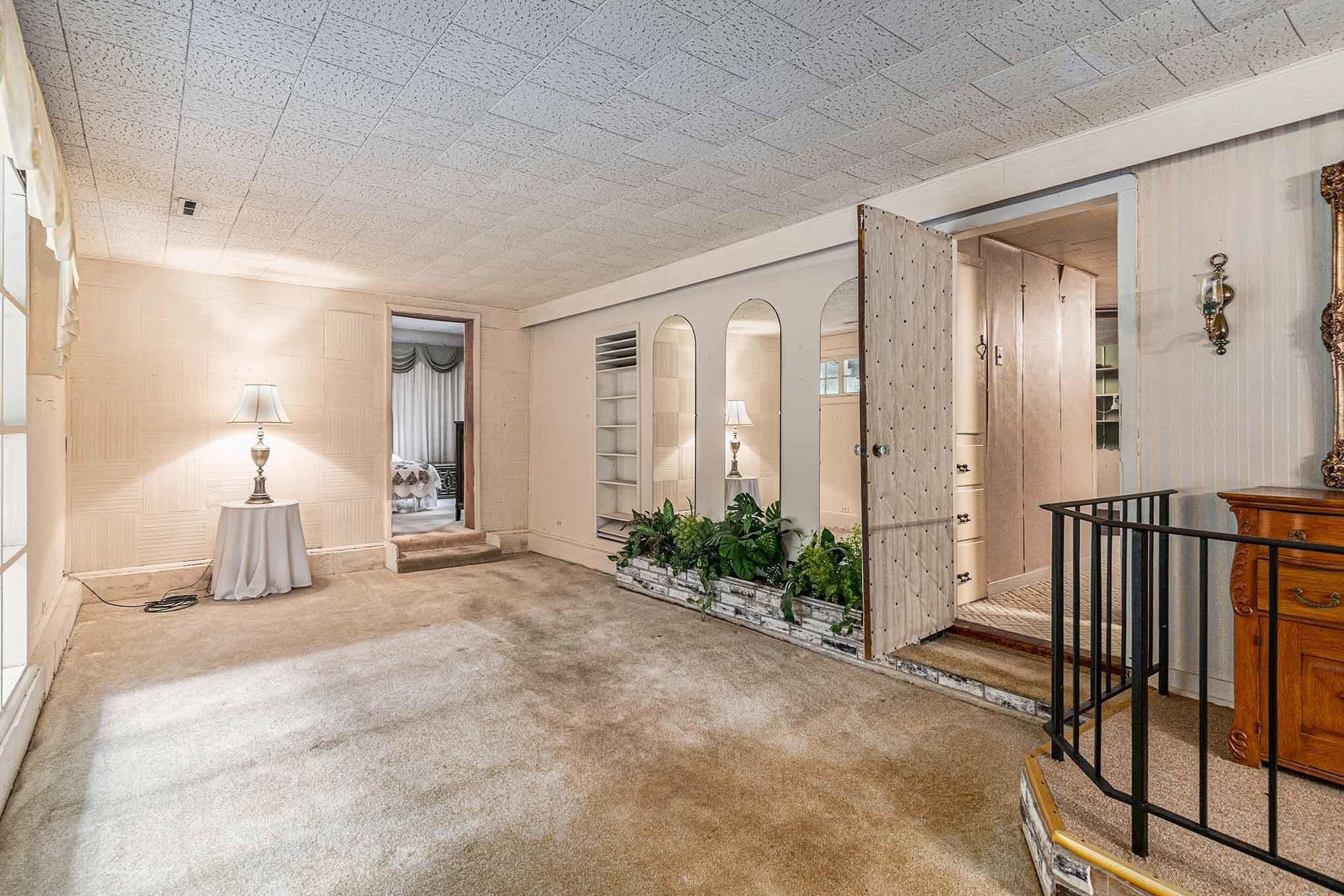 2107 Miller