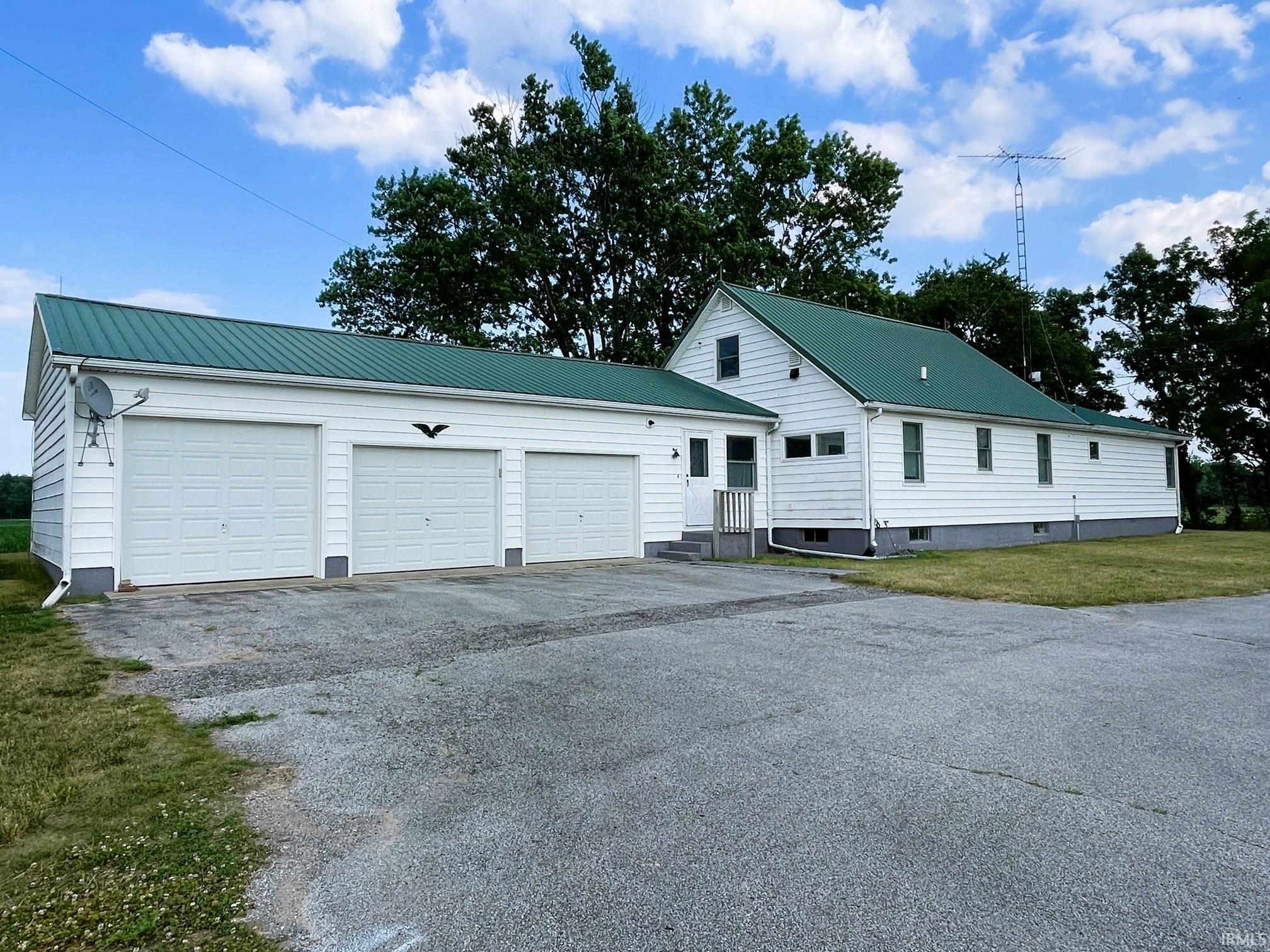 9202 150 South