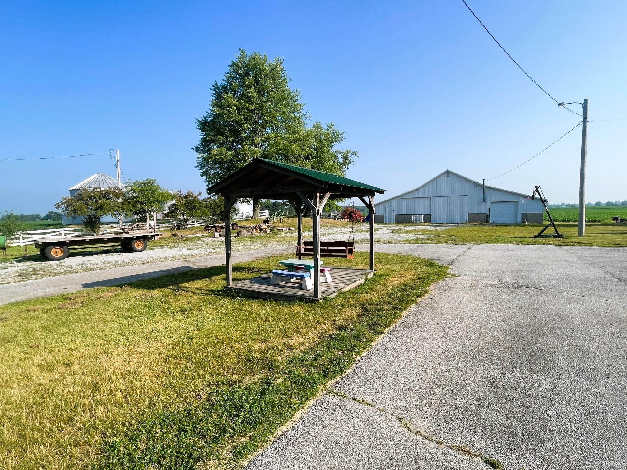 9202 150 South