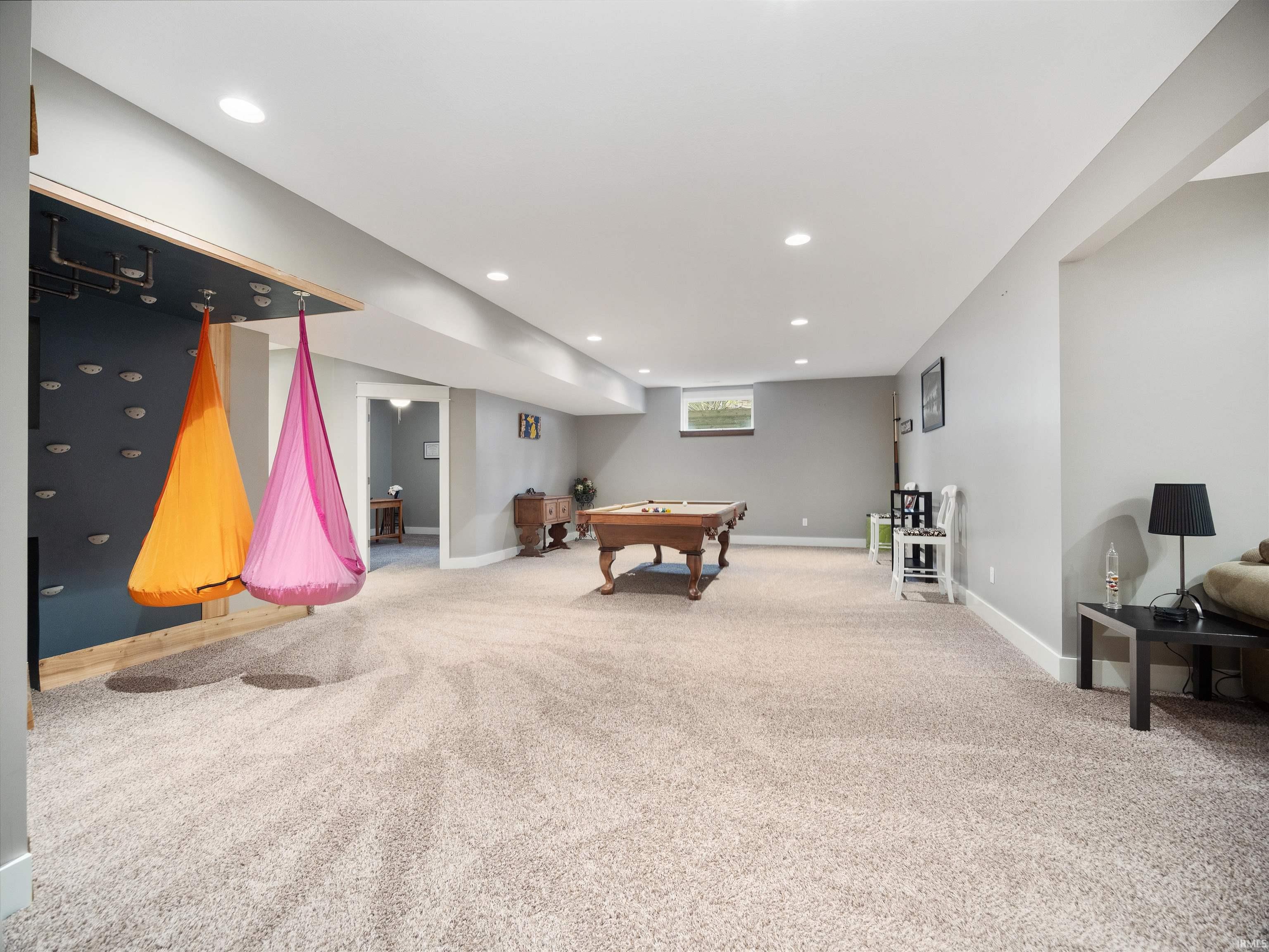 10814 Azbury