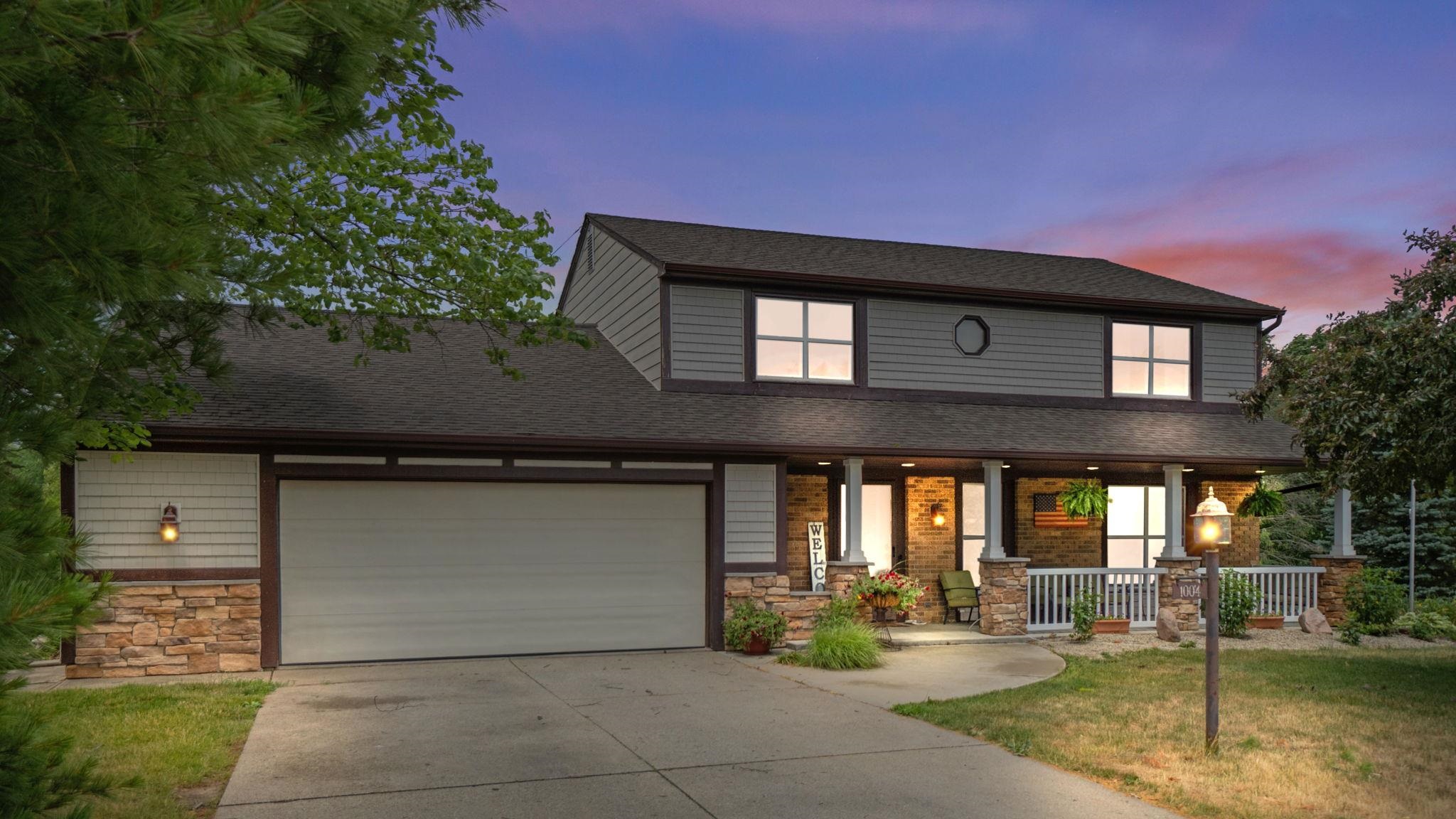 1004 Highland