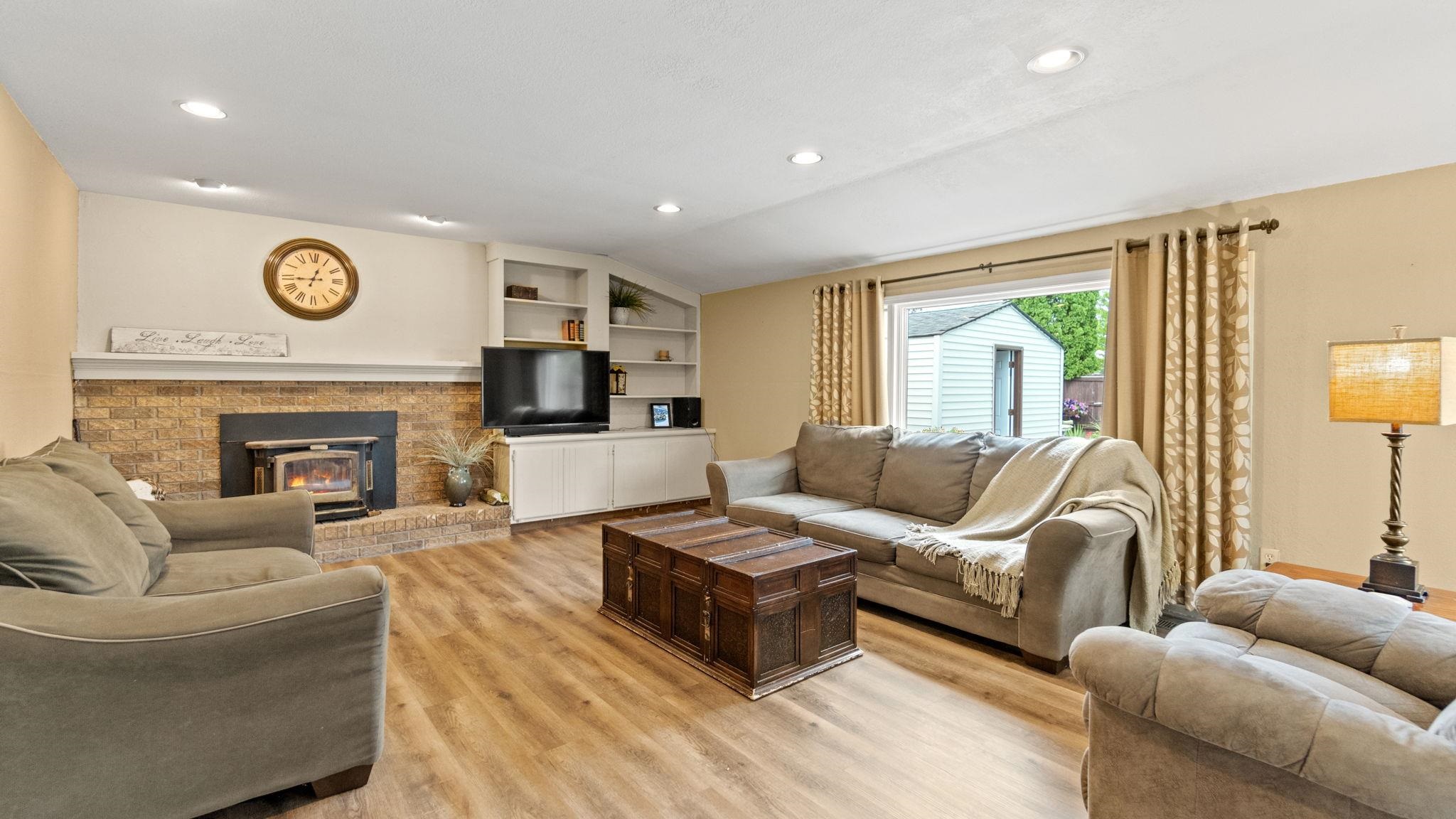 1004 Highland