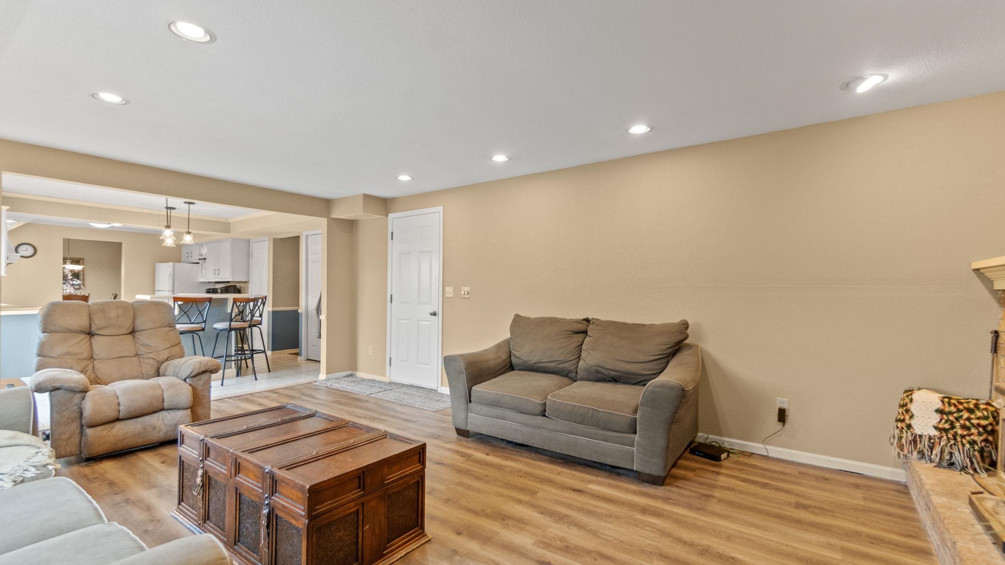 1004 Highland