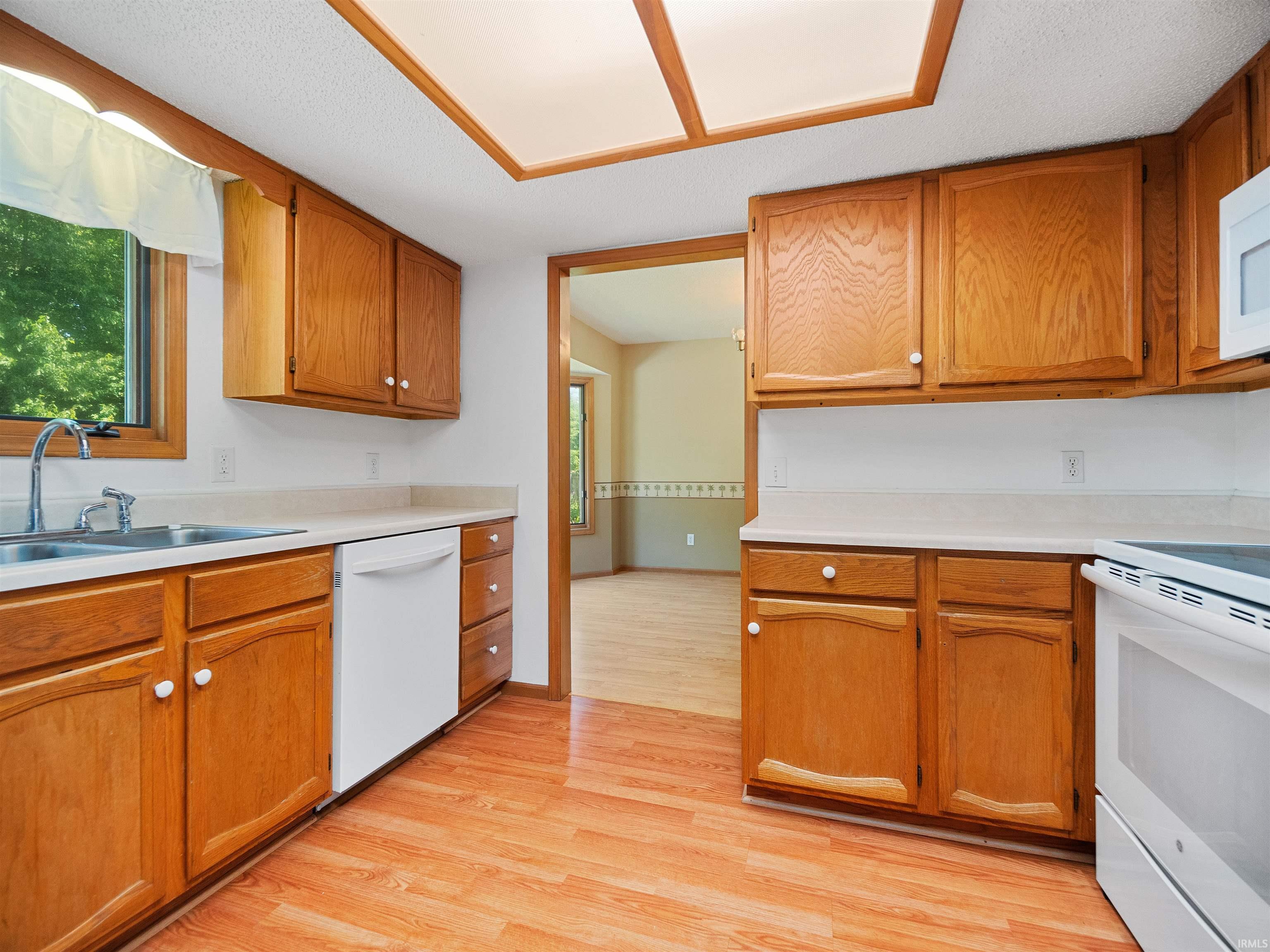 6222 Bellingham