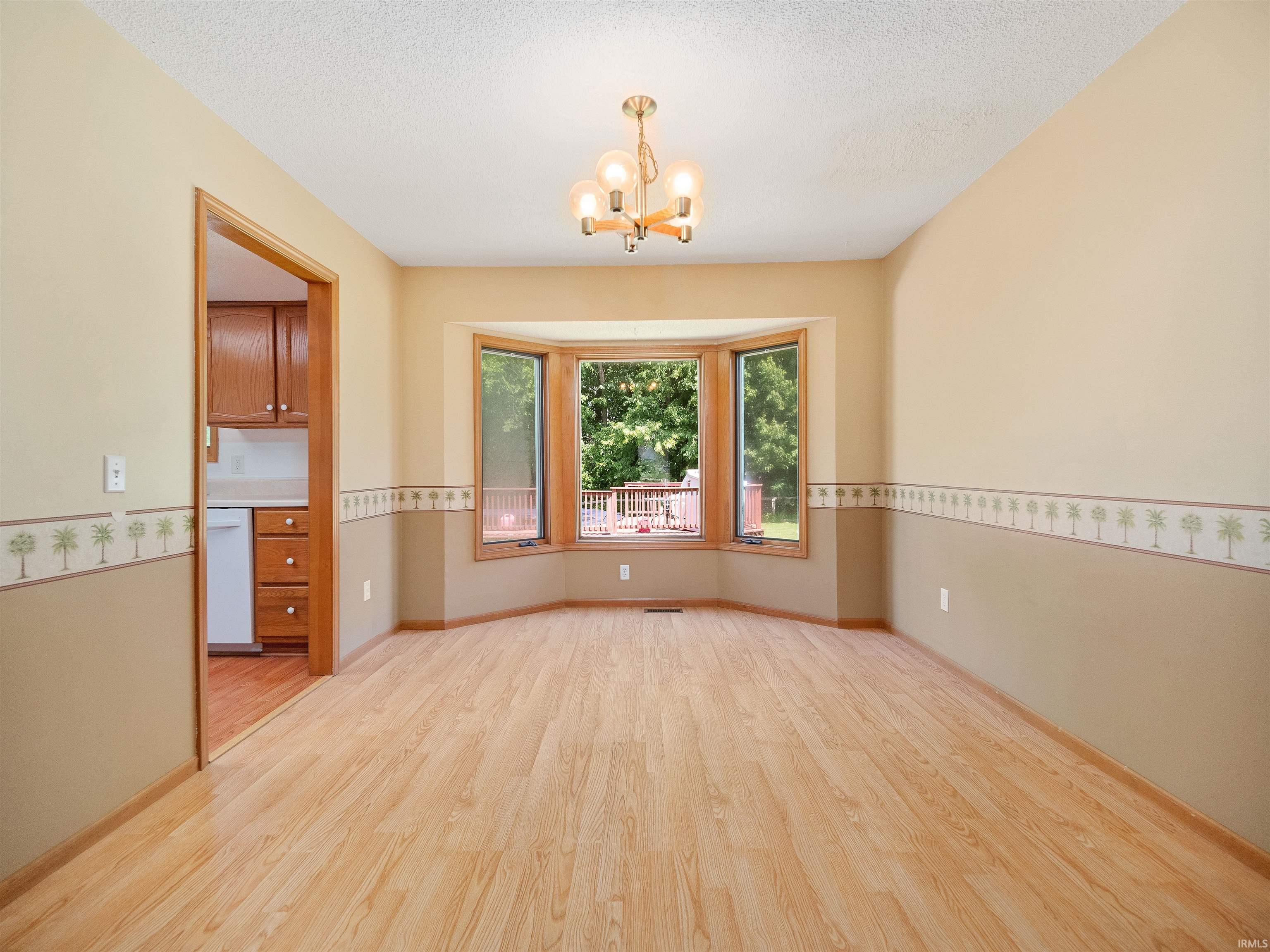 6222 Bellingham