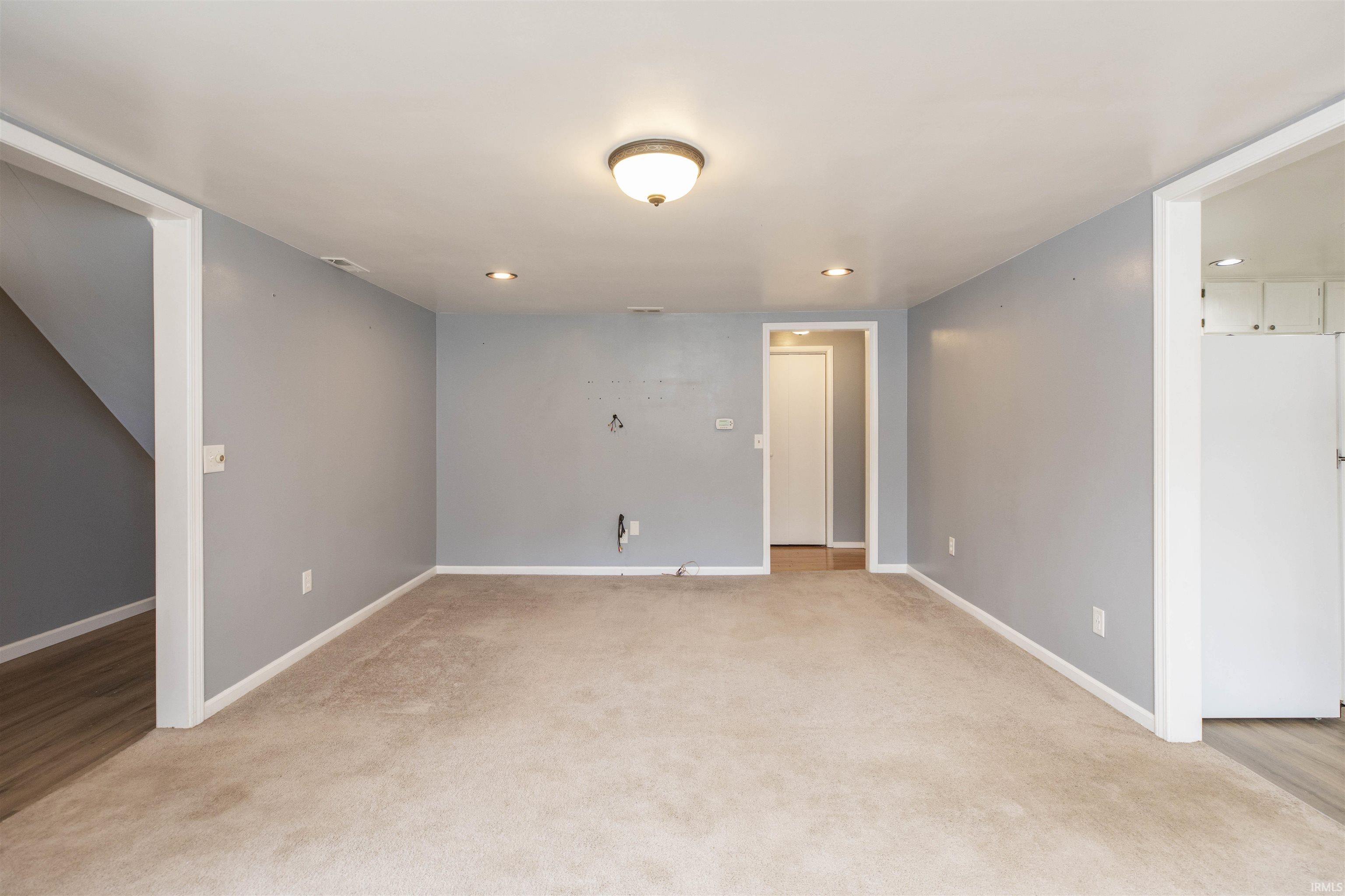 1327 Montgomery