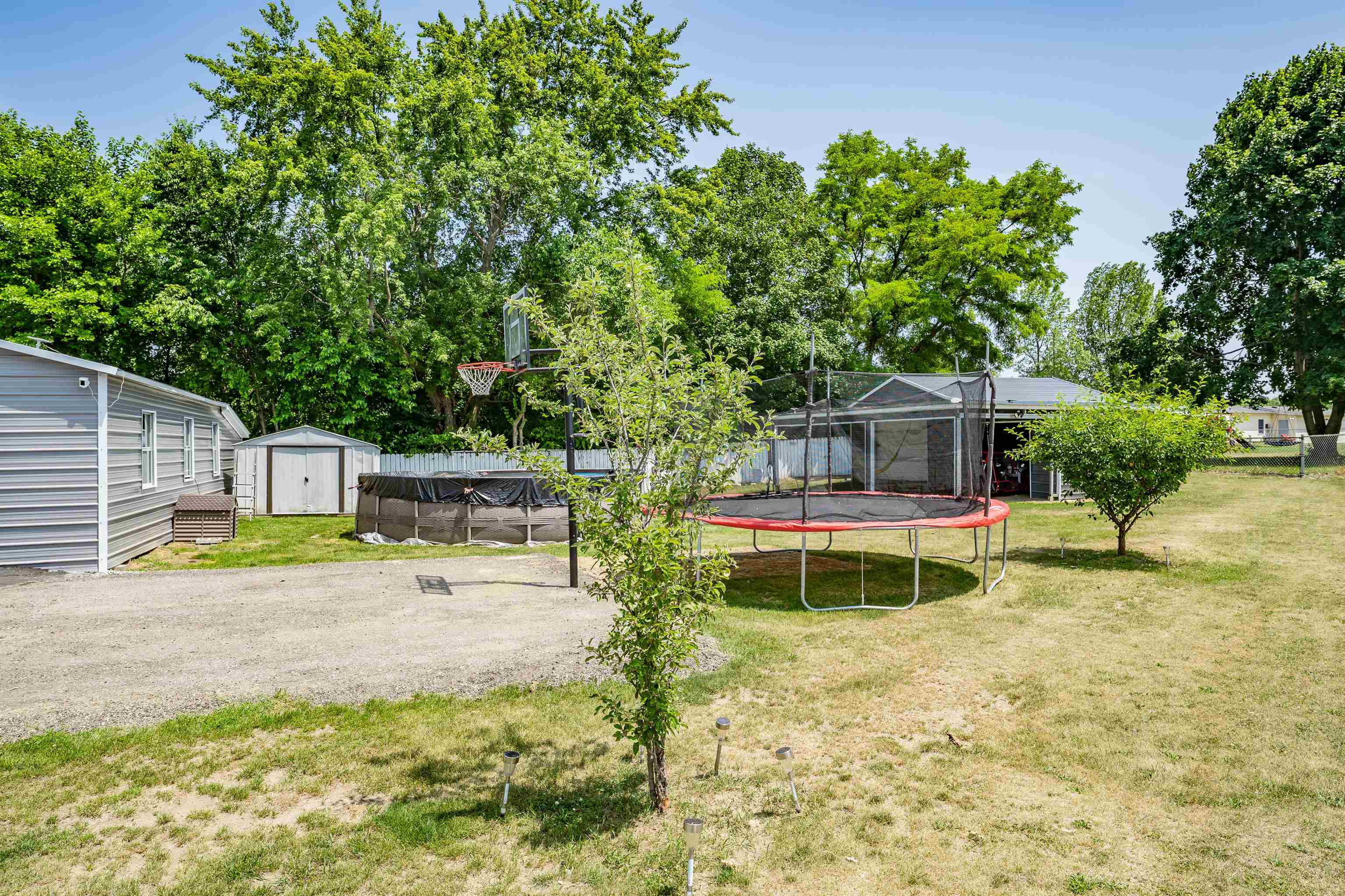 4198 Clemente
