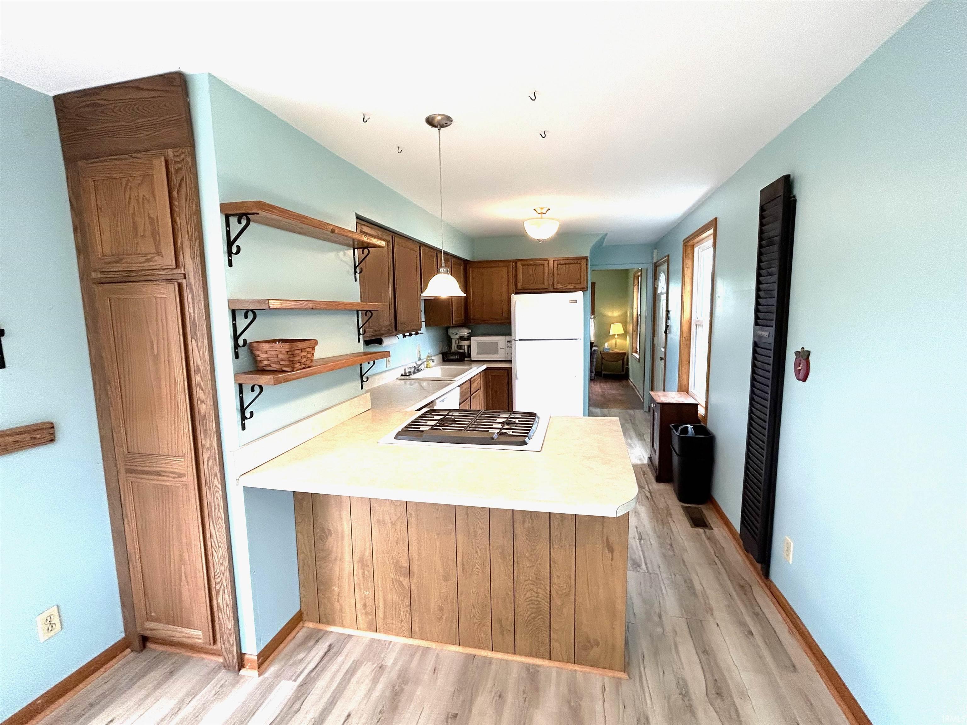 4009 Gaywood