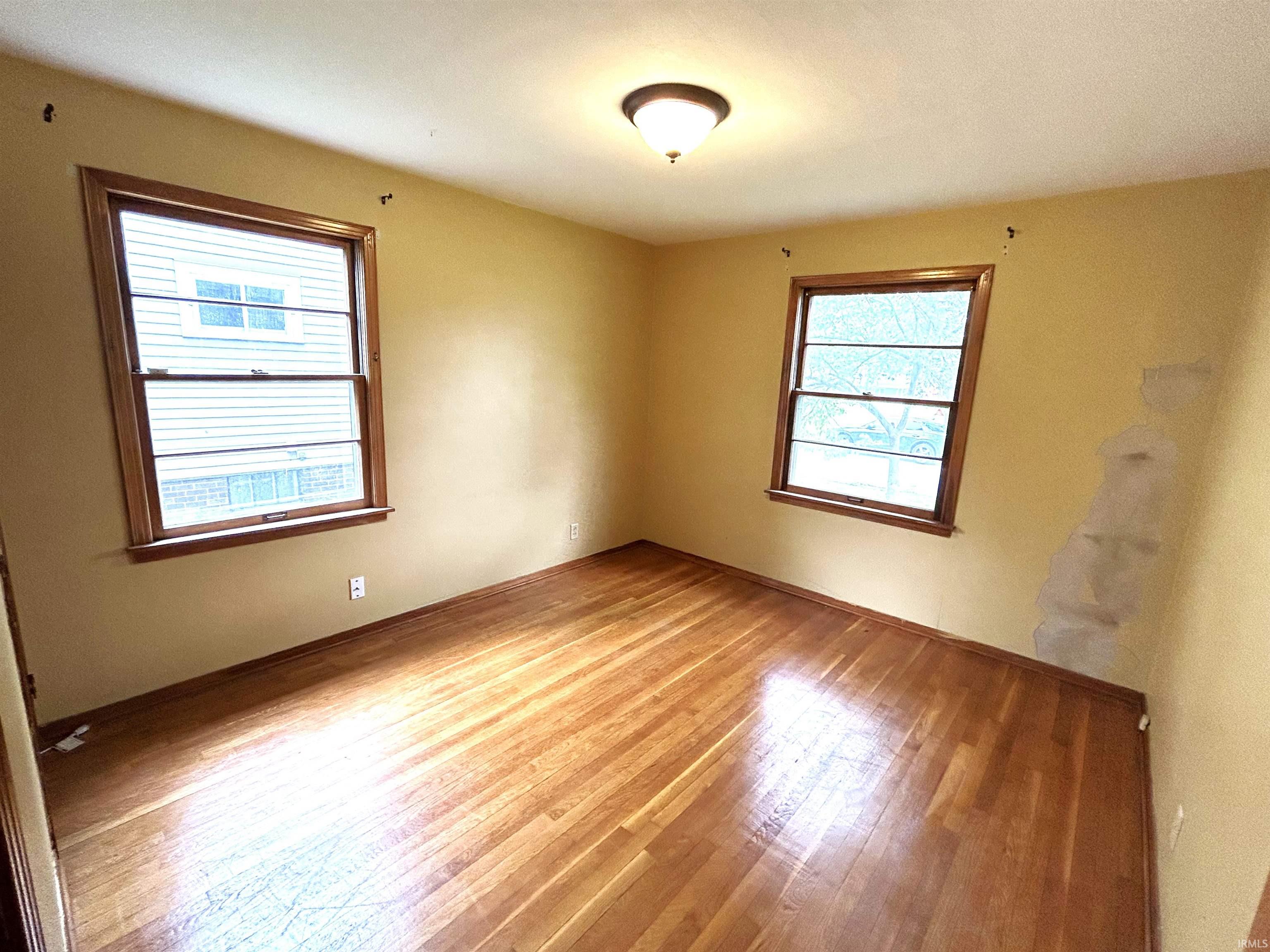 4009 Gaywood